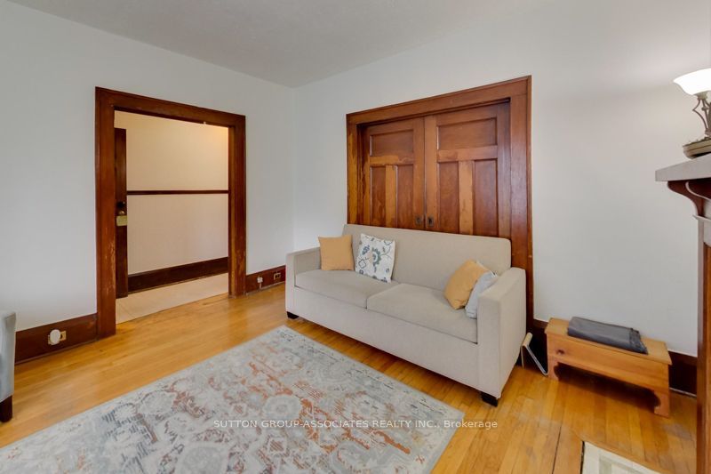 131 Lauder Avenue, Toronto, ON M6H 3E4 photo 5
