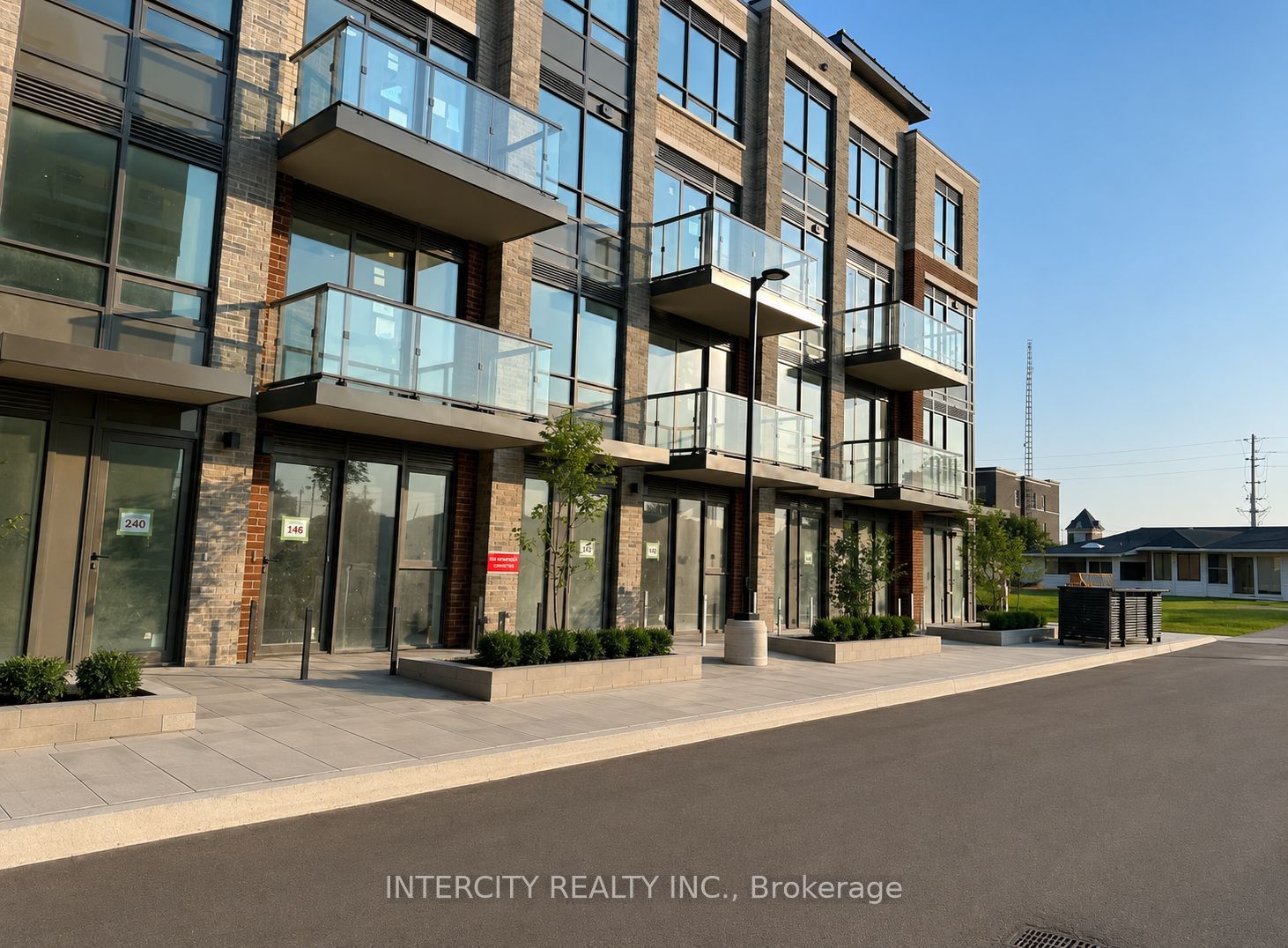 75 Attmar Drive 355, Brampton, ON L6P 0Y6