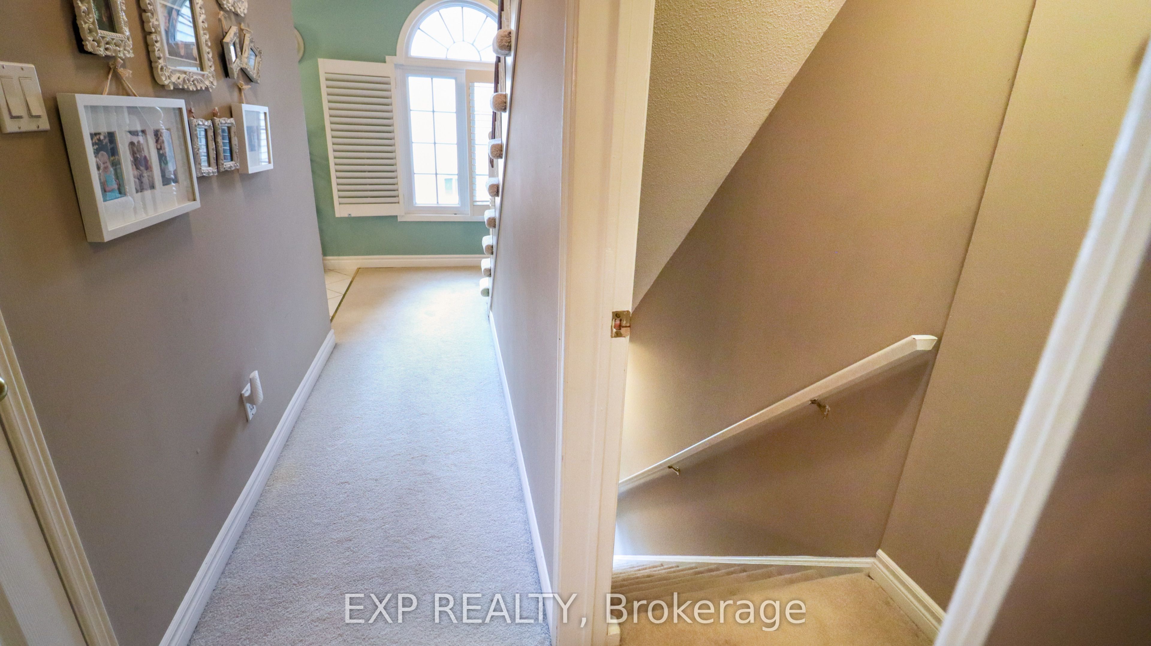 2110 Cleaver Avenue 224, Burlington, ON L7M 3Z4 photo 3