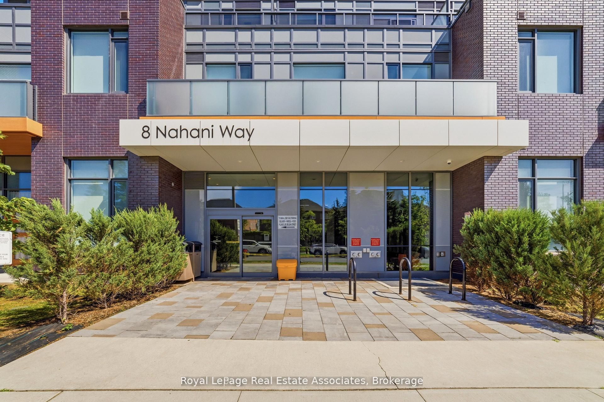 8 Nahani Way 3118, Mississauga, ON L4Z 0C6 photo 3