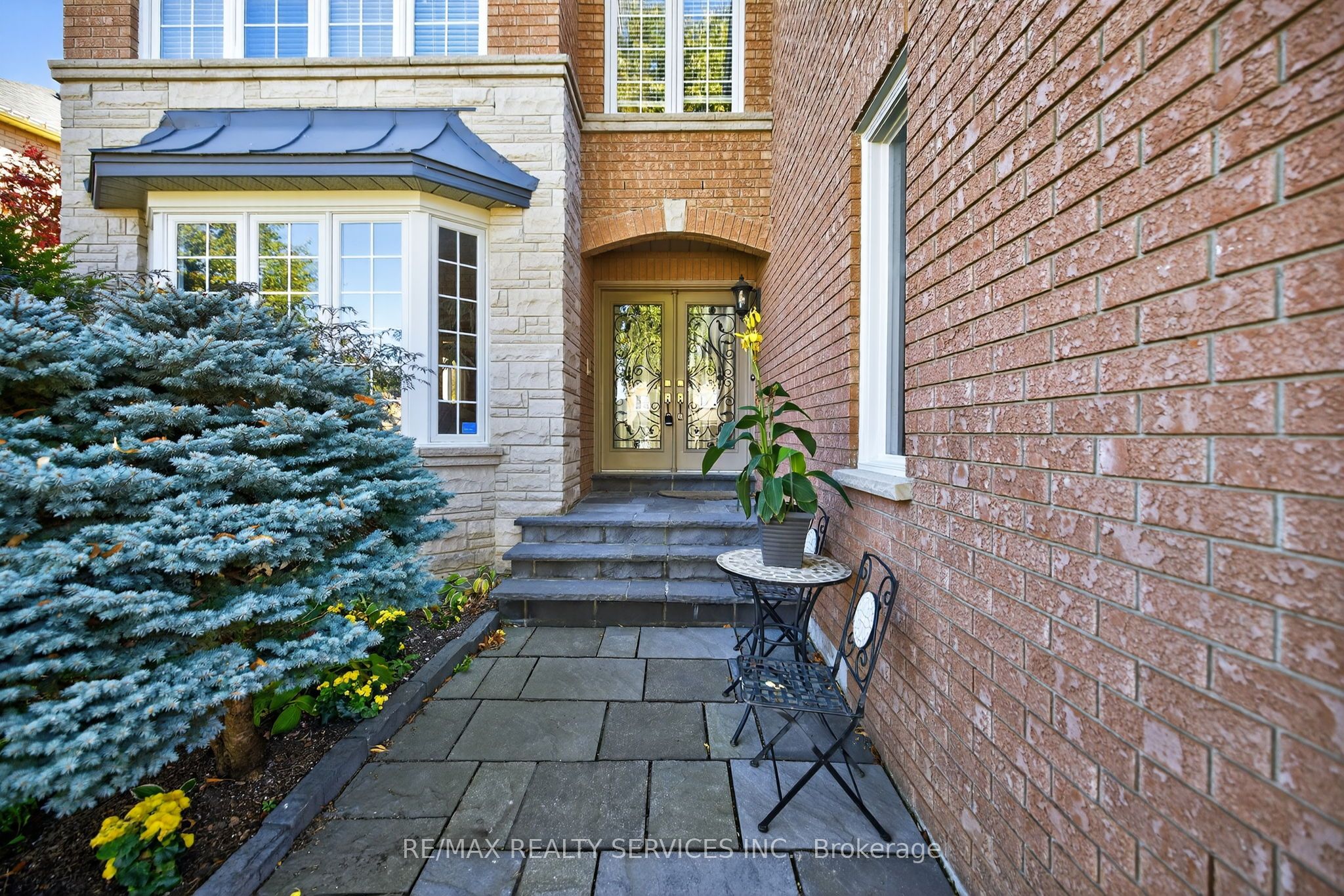 124 Royal Valley Drive, Caledon, ON L7C 1A5 photo 3