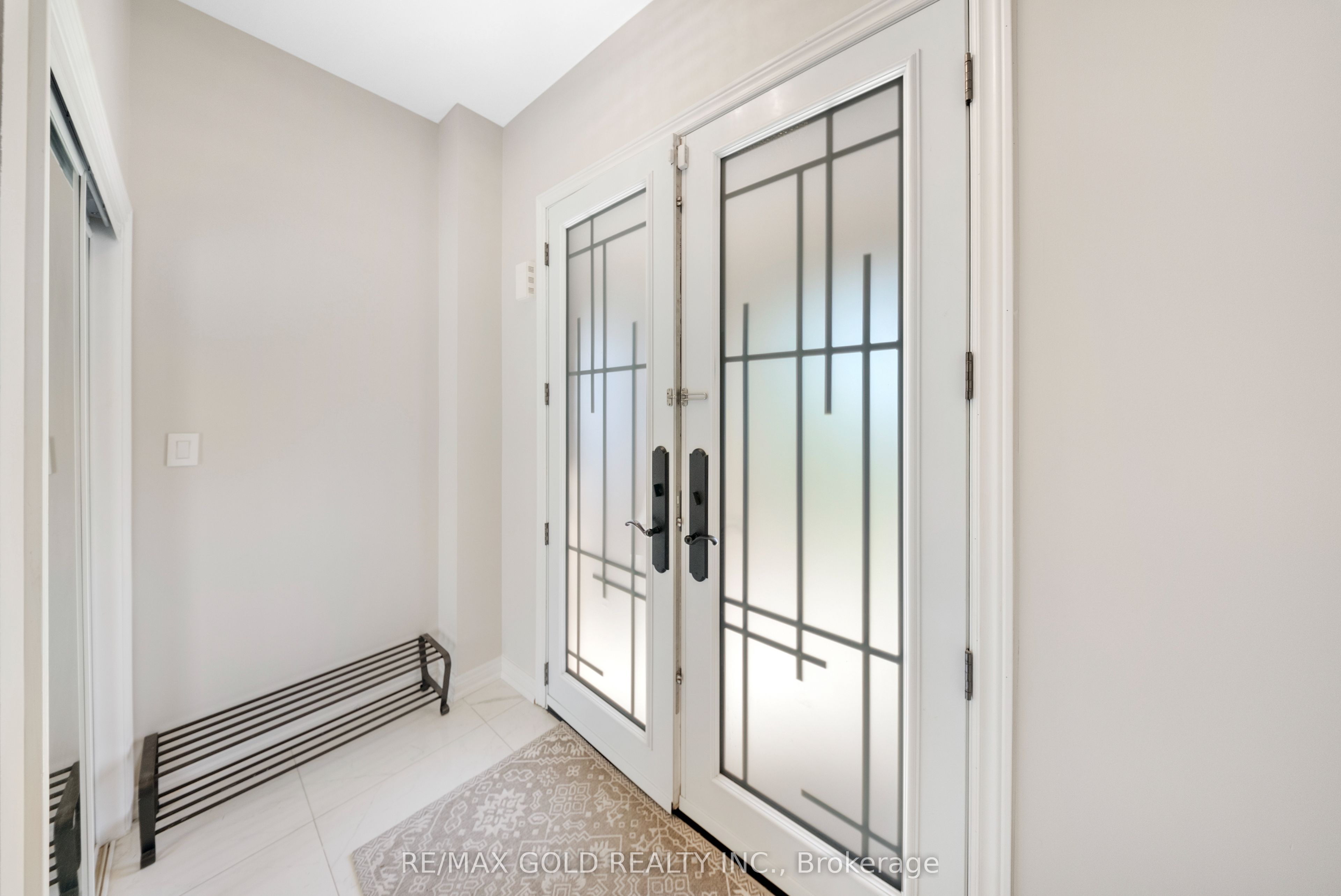 19 Bellcrest Road, Brampton, ON L6Y 2M7 photo 5