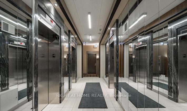 15 Zorra Street 1807, Toronto, ON M8Z 0C1 photo 3