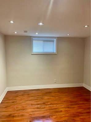 3589 Birchmeadow Crescent, Mississauga, ON L4Y 3R8 photo 5