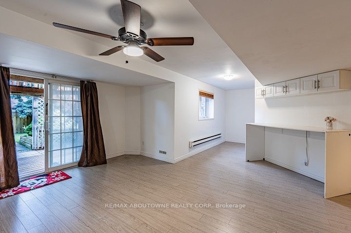 1418 Abbeywood Drive Lower unit, Oakville, ON L6M 2K4 photo 3