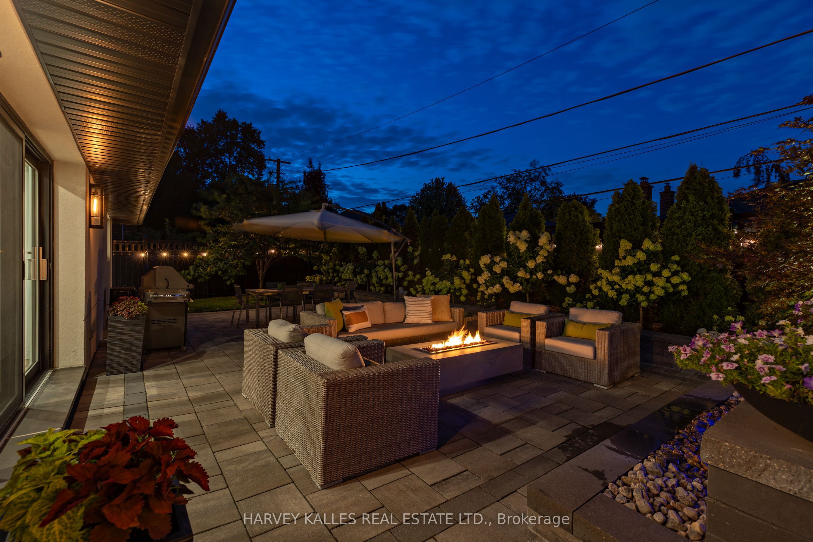 75 Markland Drive, Toronto, ON M9C 1N4 photo 4