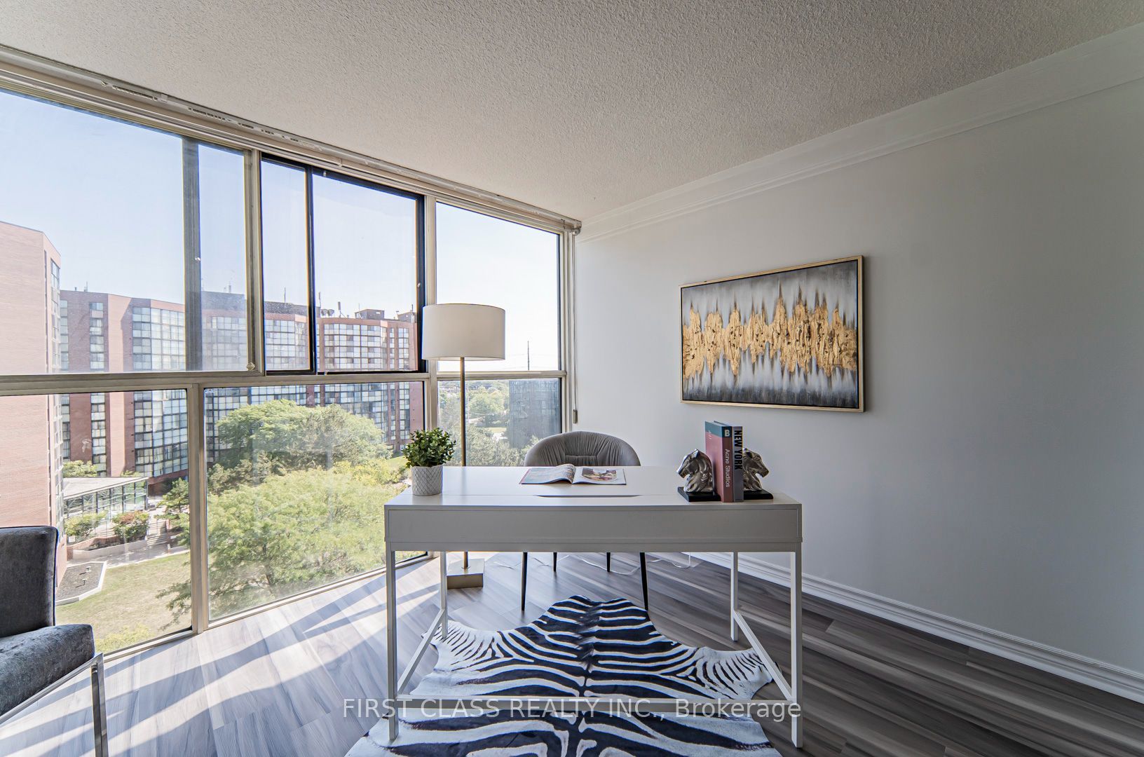 2091 Hurontario Street 810, Mississauga, ON L5A 4E6 photo 3