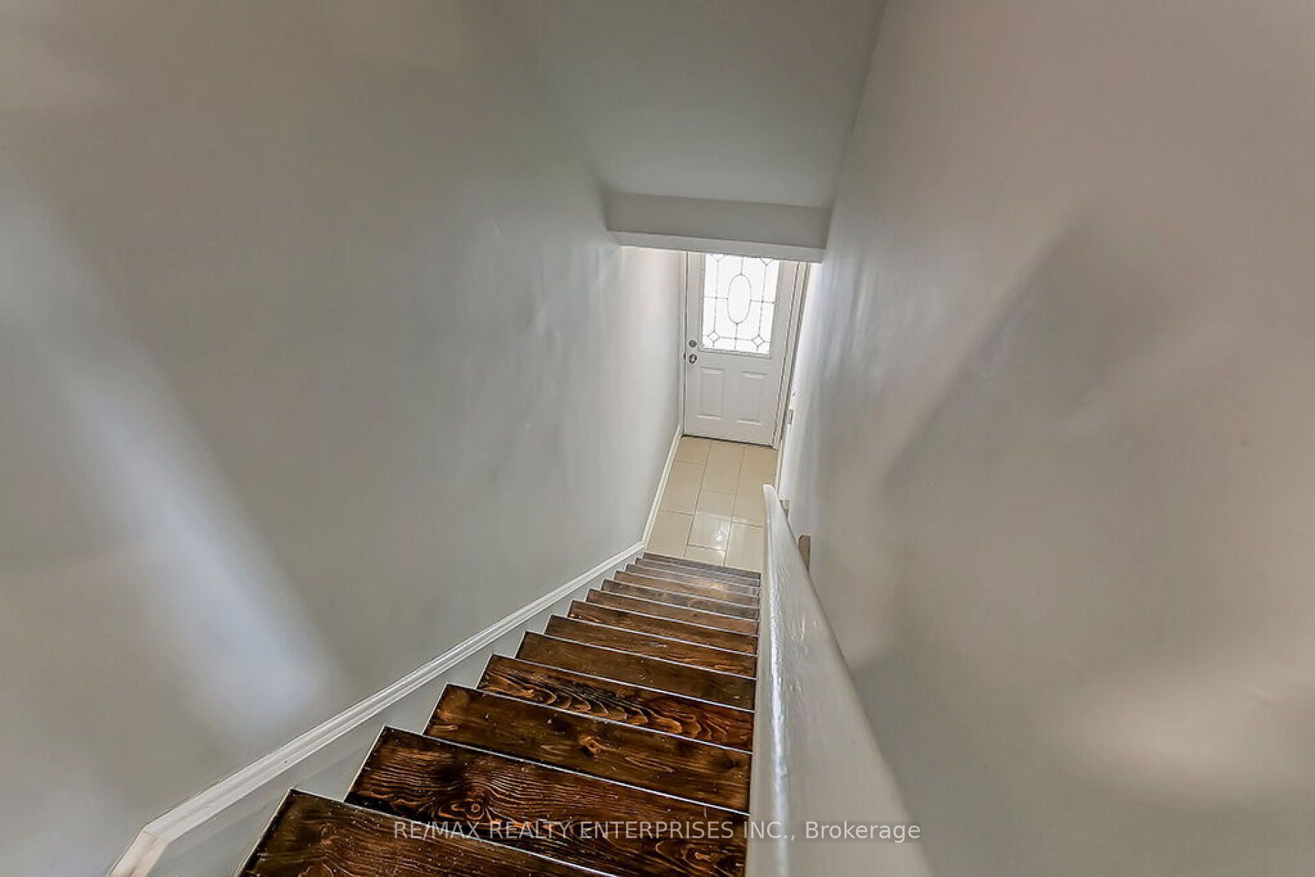 2386 Munn's Avenue Unit E, Oakville, ON L6H 6G9 photo 2