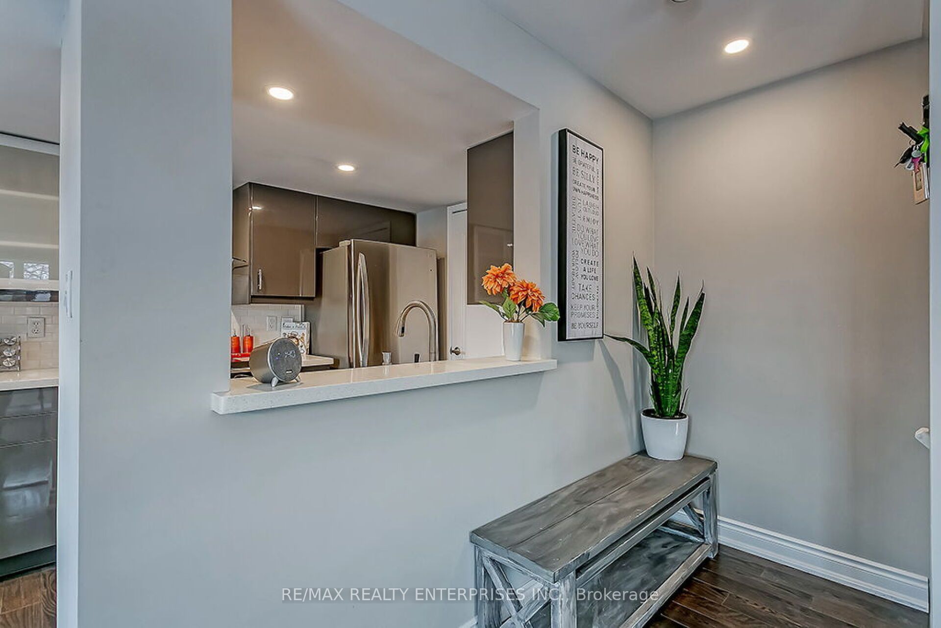 2386 Munn's Avenue Unit E, Oakville, ON L6H 6G9 photo 3