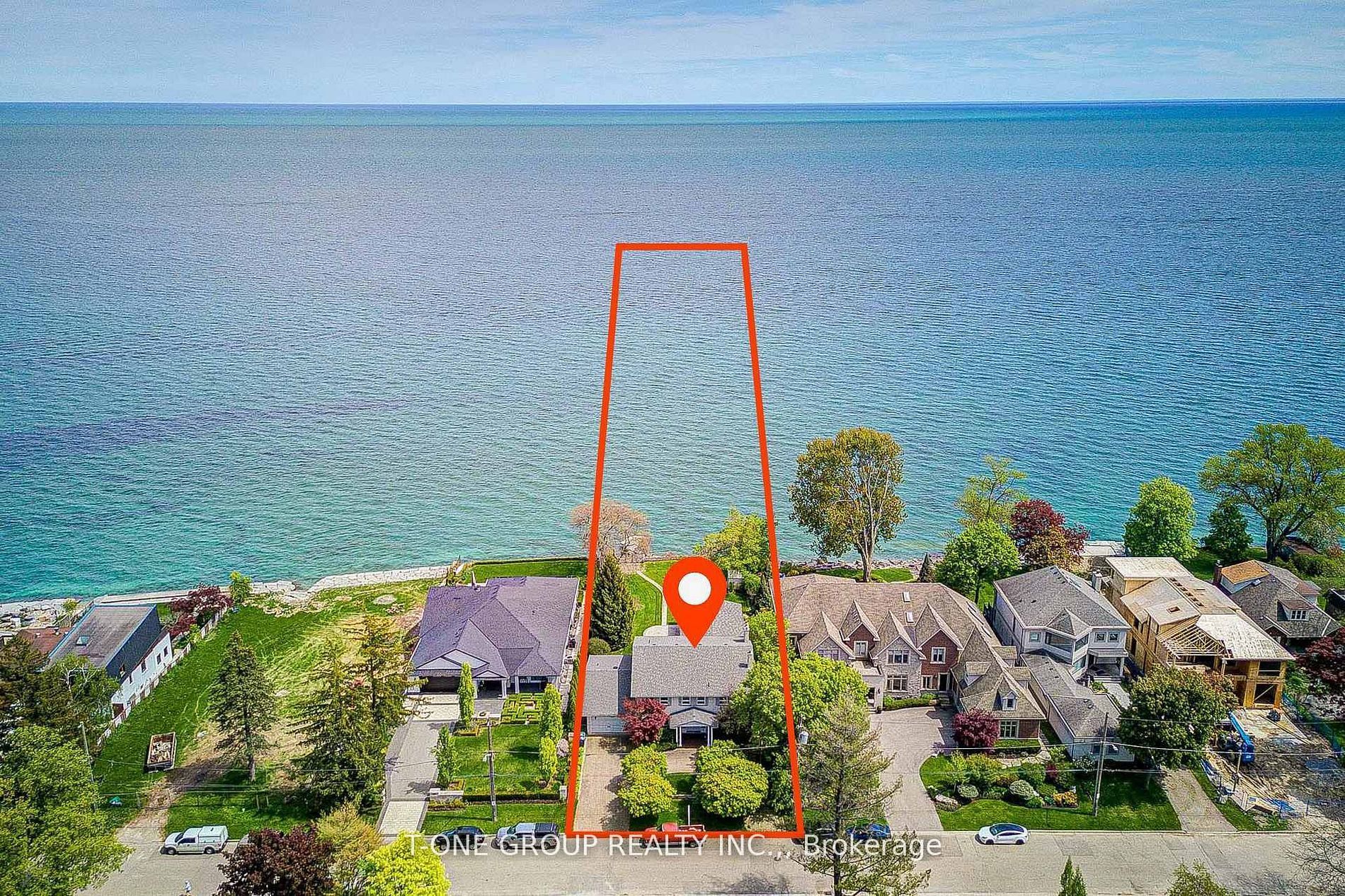 120 Cumberland Drive, Mississauga, ON L5G 3M8
