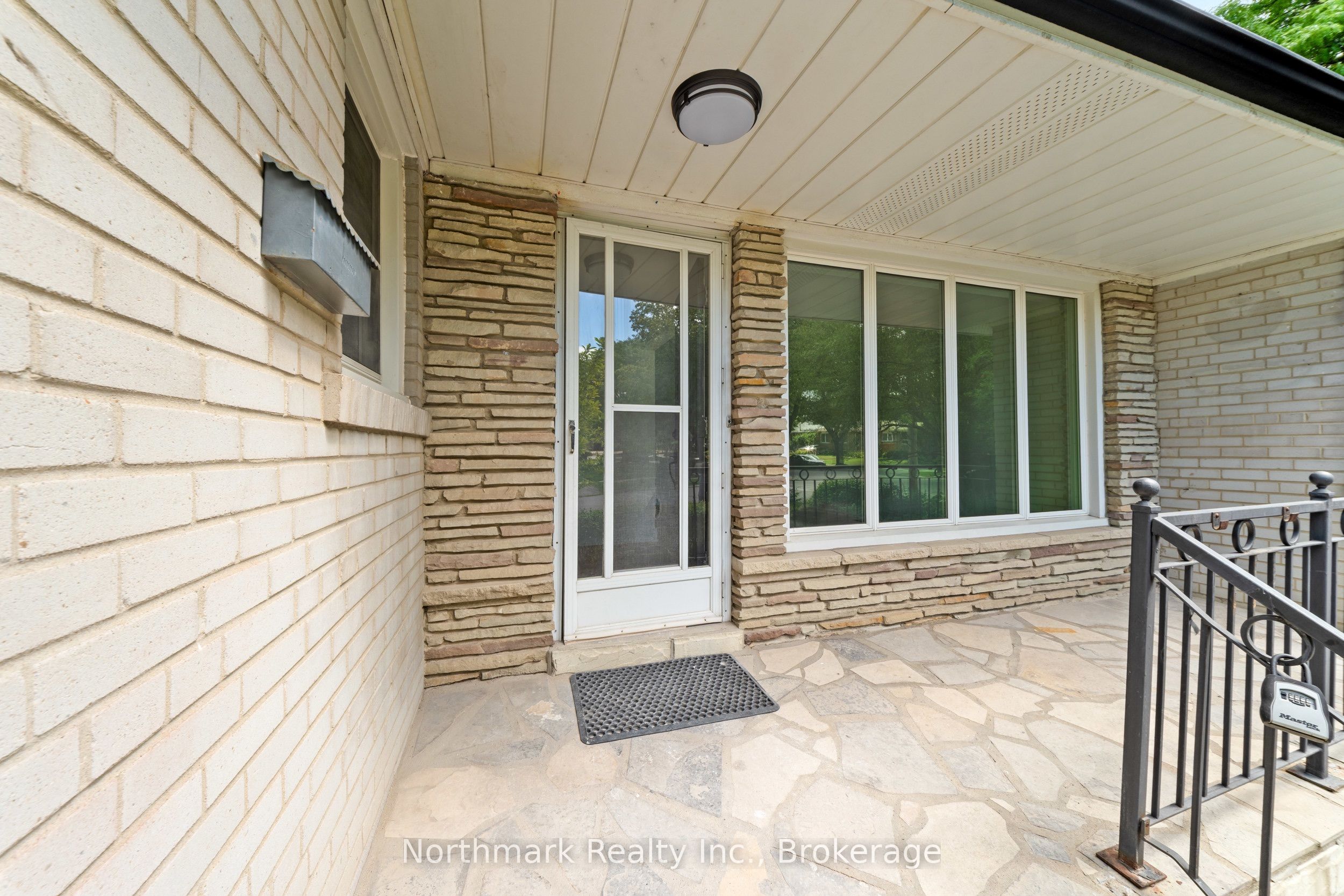 48 Benway Drive, Toronto, ON M9W 1Z3 photo 2