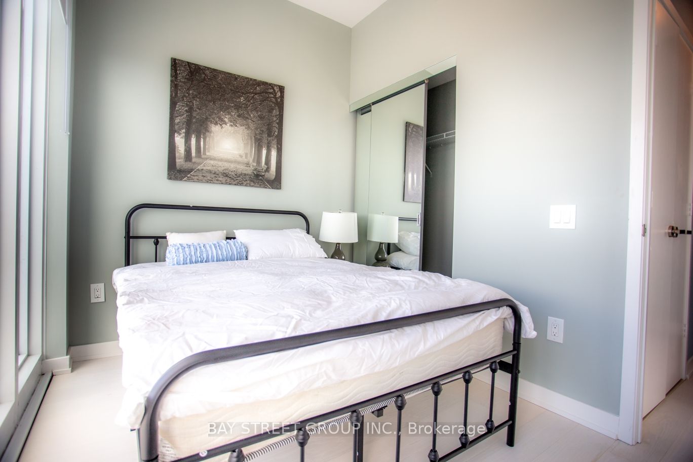 3883 Quartz Road 6013, Mississauga, ON L5B 0M4 photo 3