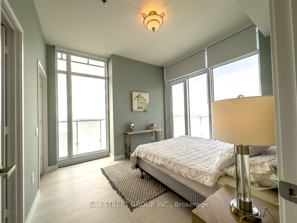 3883 Quartz Road 6013, Mississauga, ON L5B 0M4 photo 4