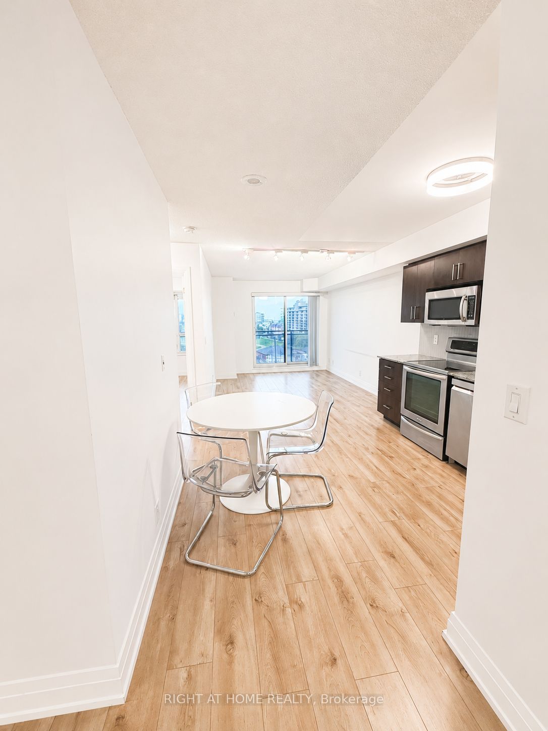 1 De Boers Drive 608, Toronto, ON M3J 0G6 photo 5