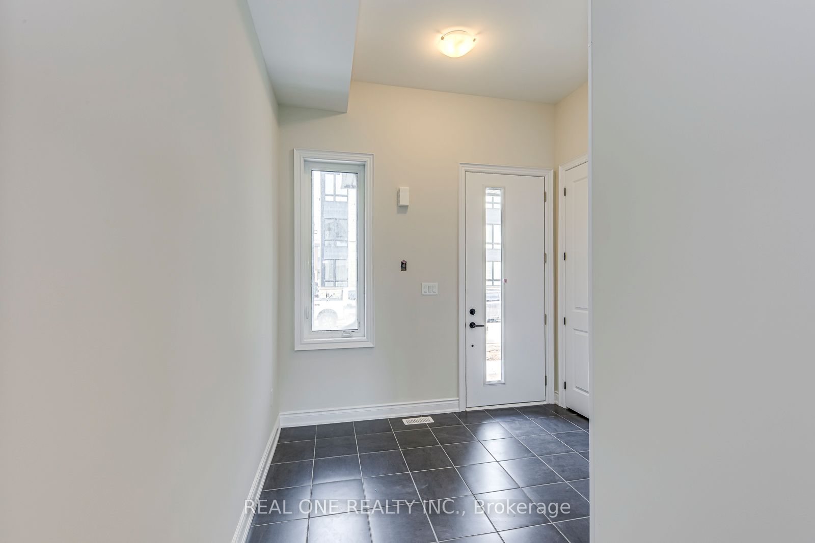 3099 Perkins Way, Oakville, ON L6H 7Z5 photo 4