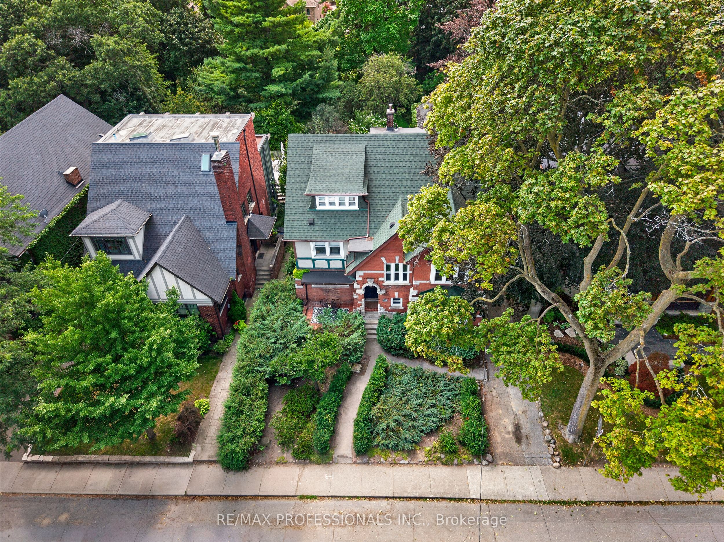 284 Indian Road, Toronto, ON M6R 2X2 photo 3