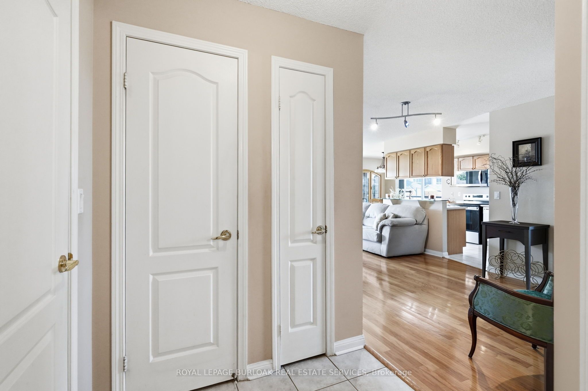 1150 Parkwest Place 301, Mississauga, ON L5E 3K4 photo 5