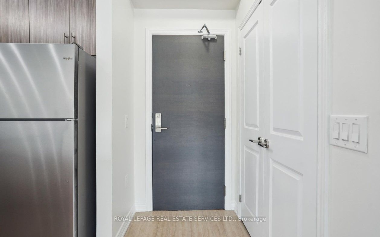 2388 Khalsa Gate 308, Oakville, ON L6M 1P5 photo 4