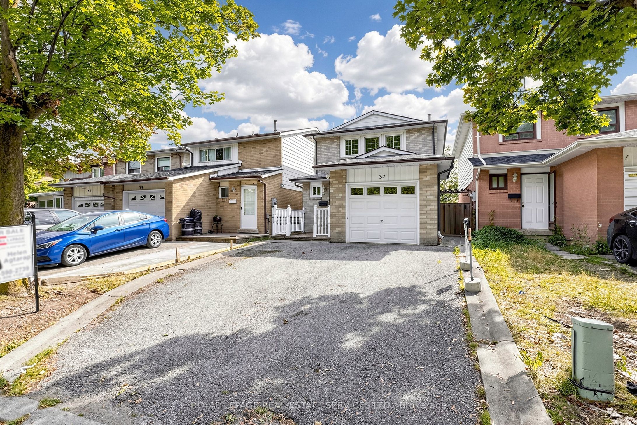37 Woodsview Avenue, Toronto, ON M9W 6B9 photo 2