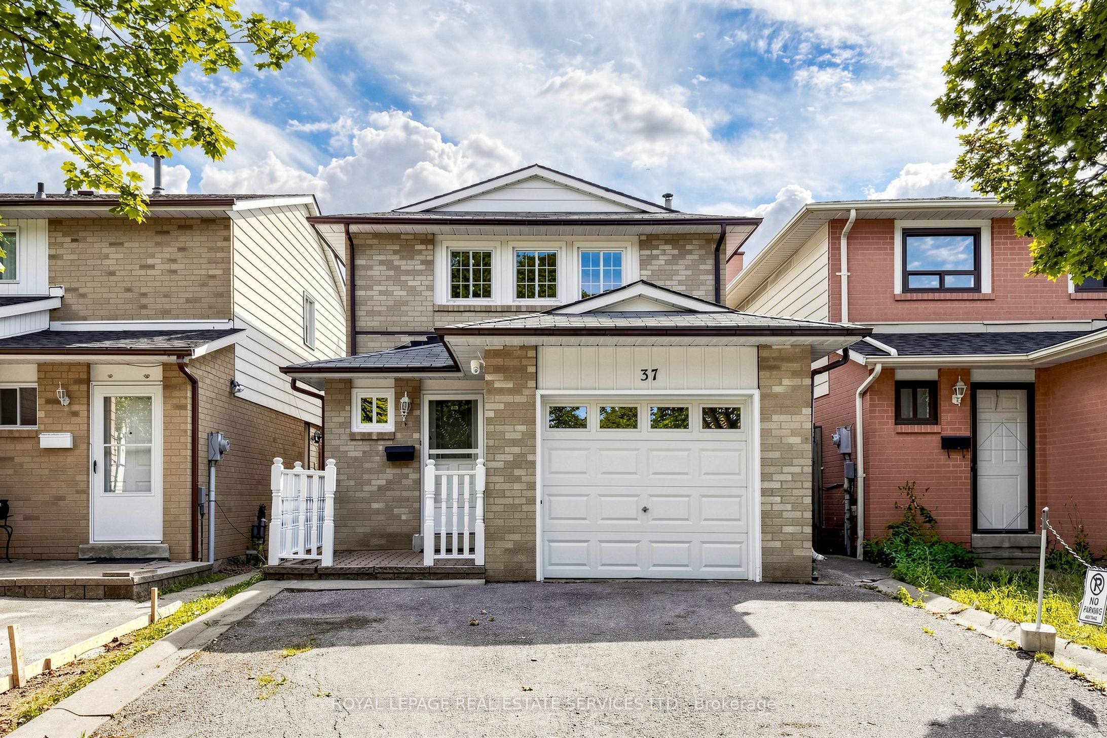 37 Woodsview Avenue, Toronto, ON M9W 6B9 photo 4