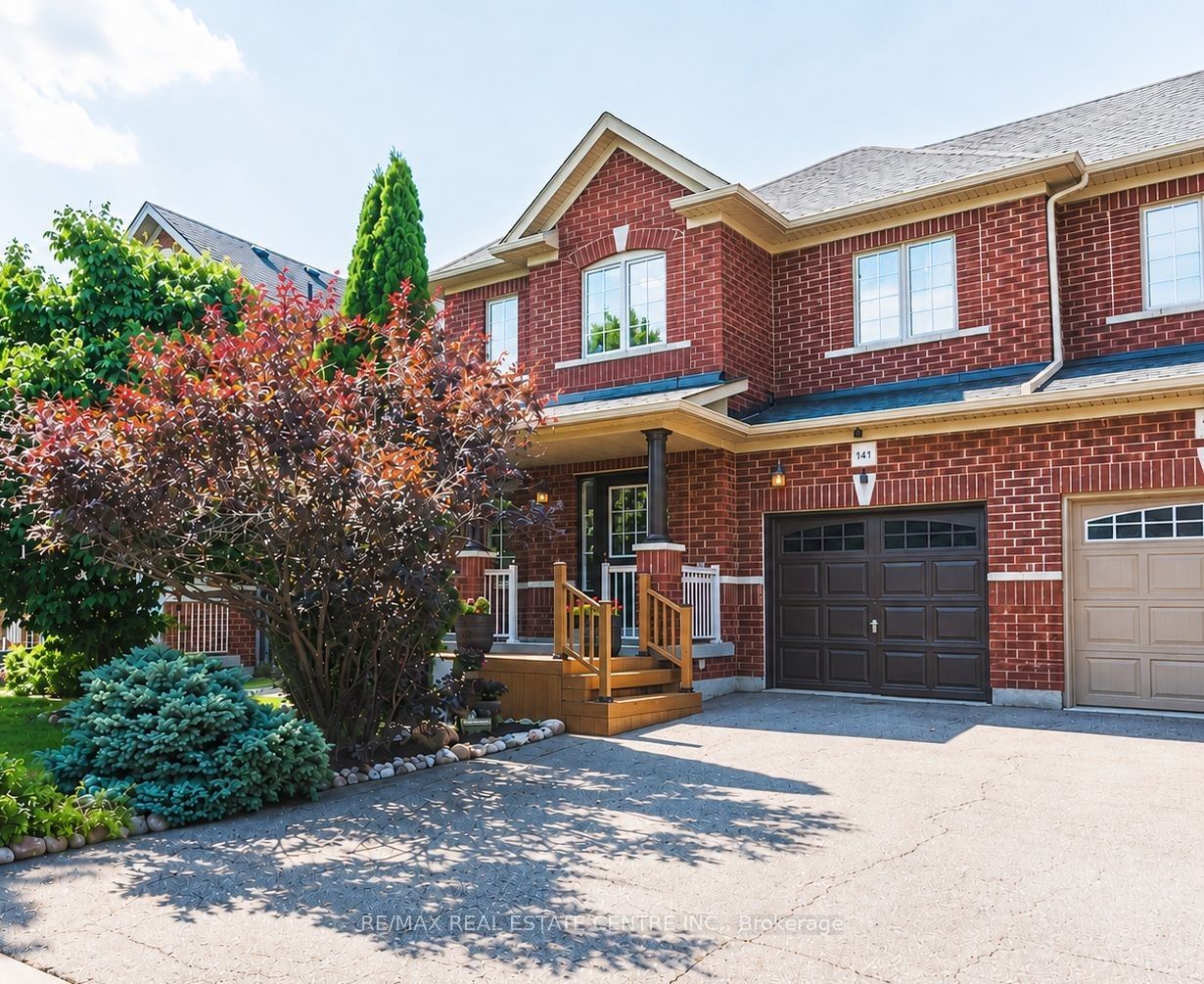 141 Lavery Heights, Milton, ON L9T 0V4