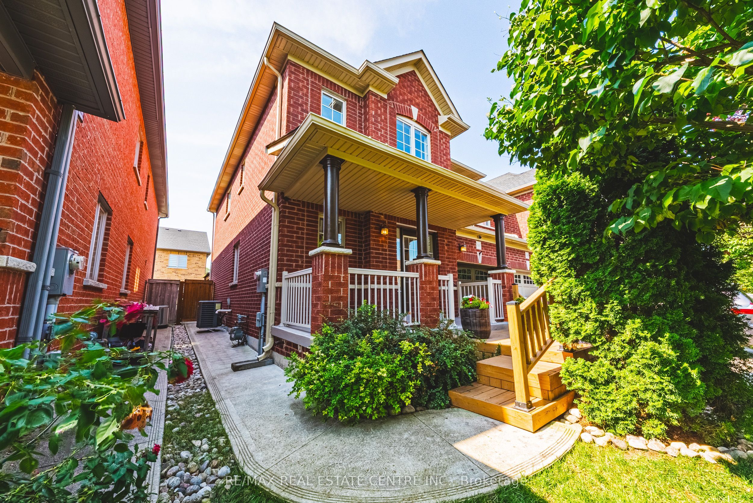 141 Lavery Heights, Milton, ON L9T 0V4 photo 3