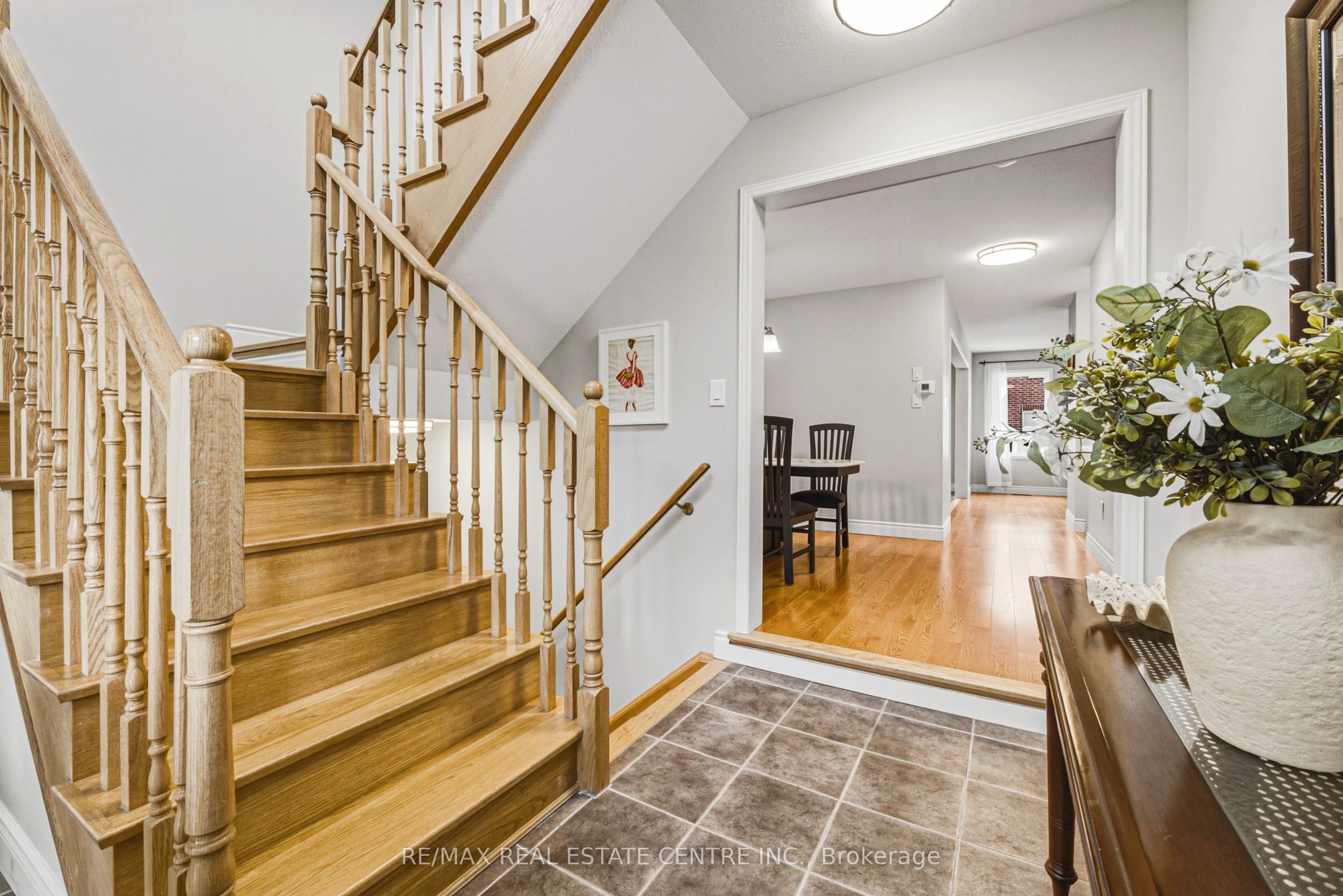 141 Lavery Heights, Milton, ON L9T 0V4 photo 5