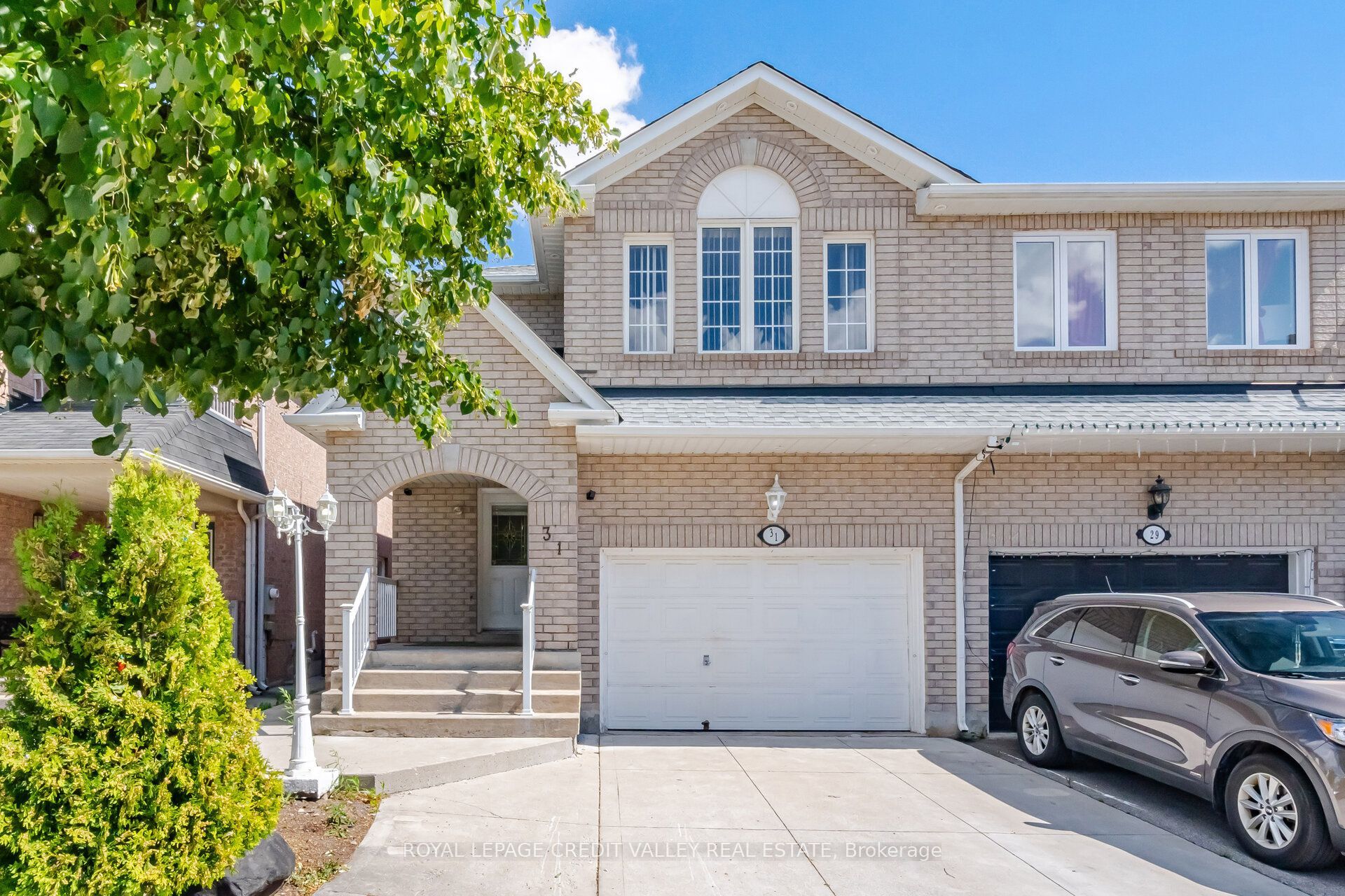 31 Capistro Street, Brampton, ON L7A 3H6