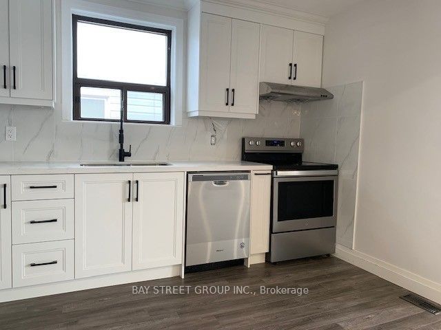 358 horner Avenue Upper, Toronto, ON M8W 1Z9 photo 5