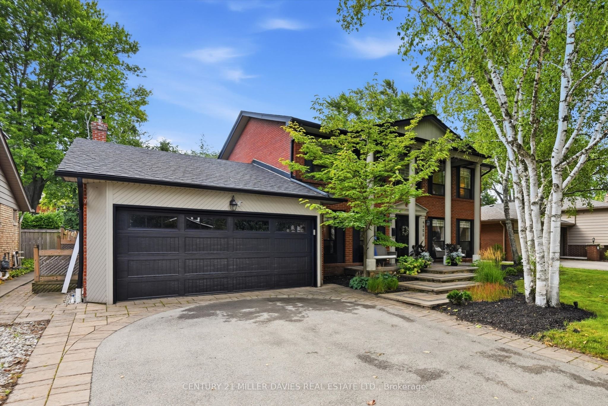 4450 Hawthorne Drive, Burlington, ON L7L 1G5 photo 4