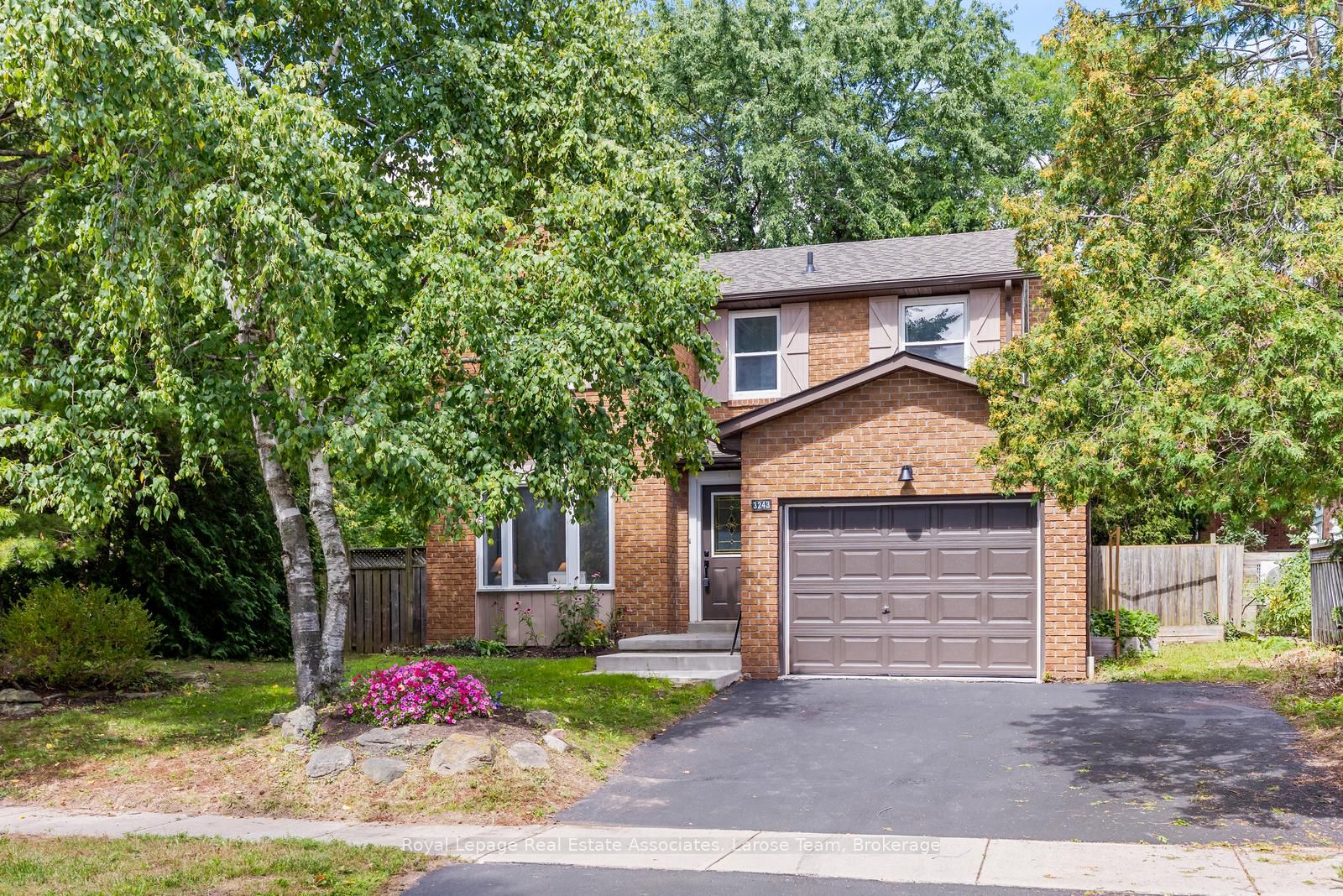 3243 Ulman Road, Oakville, ON L6L 5S8
