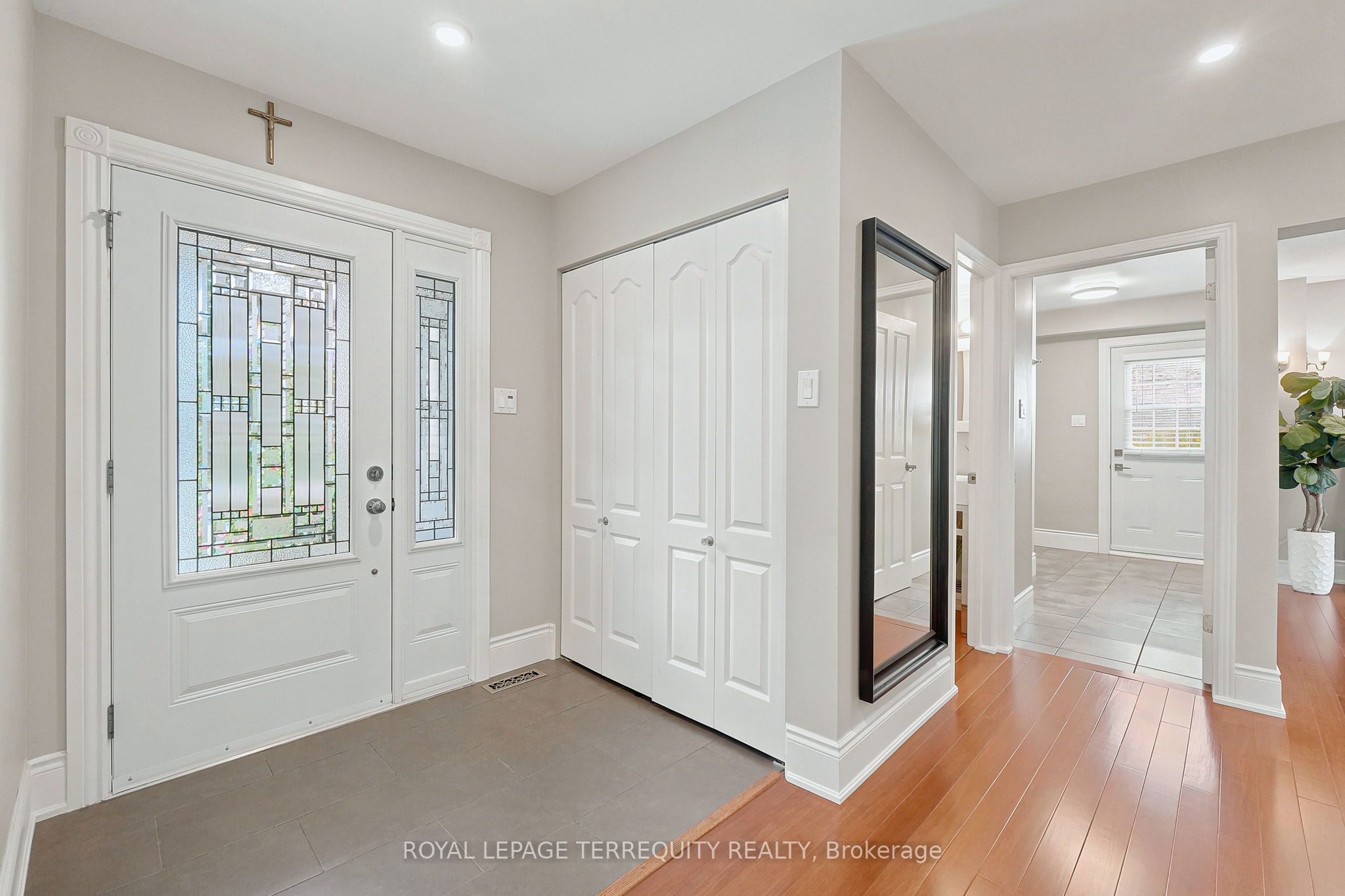 2656 Spruce Needle Drive, Mississauga, ON L5L 1M9 photo 4