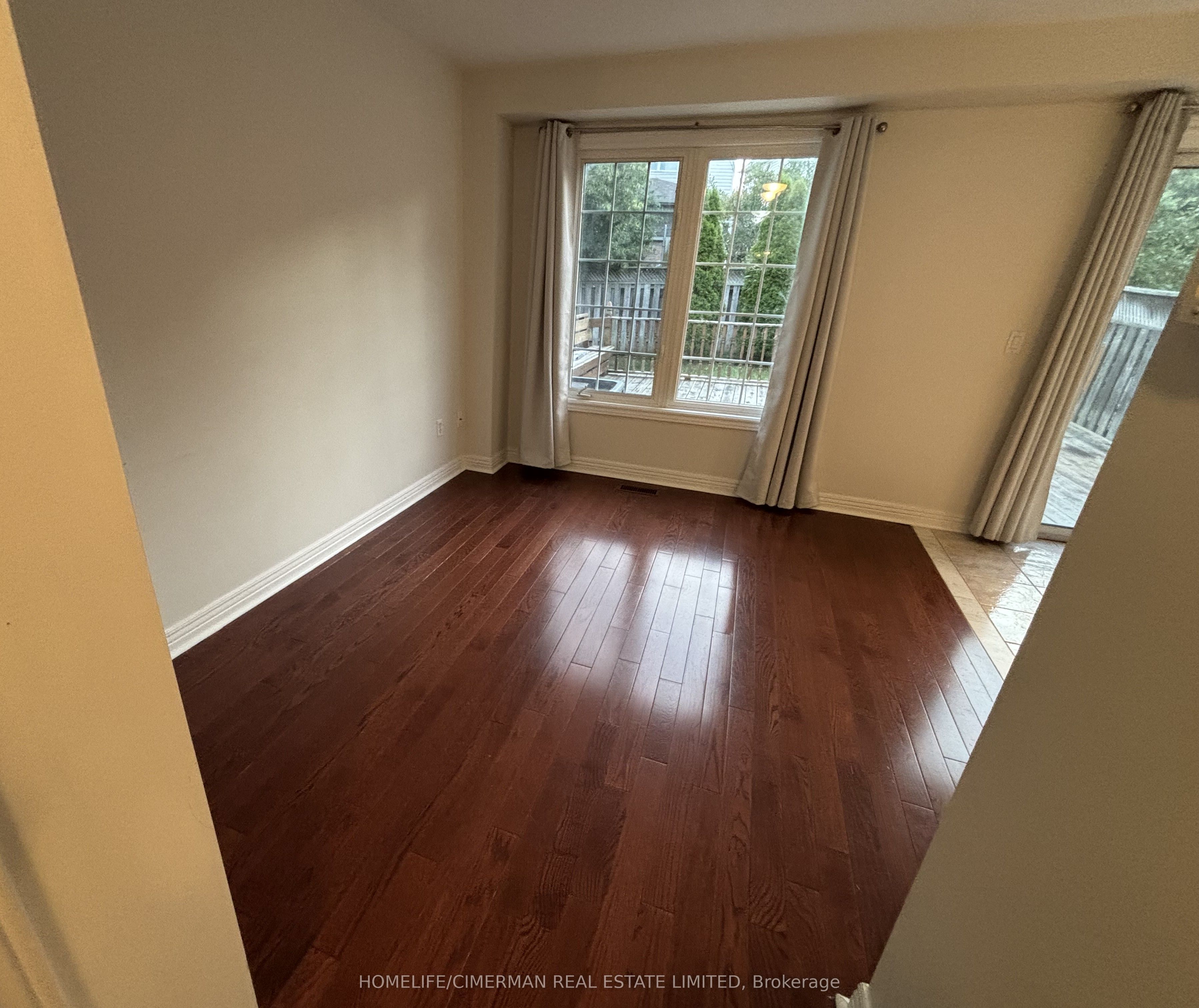5554 Creditrise Place, Mississauga, ON L5M 6E3 photo 3