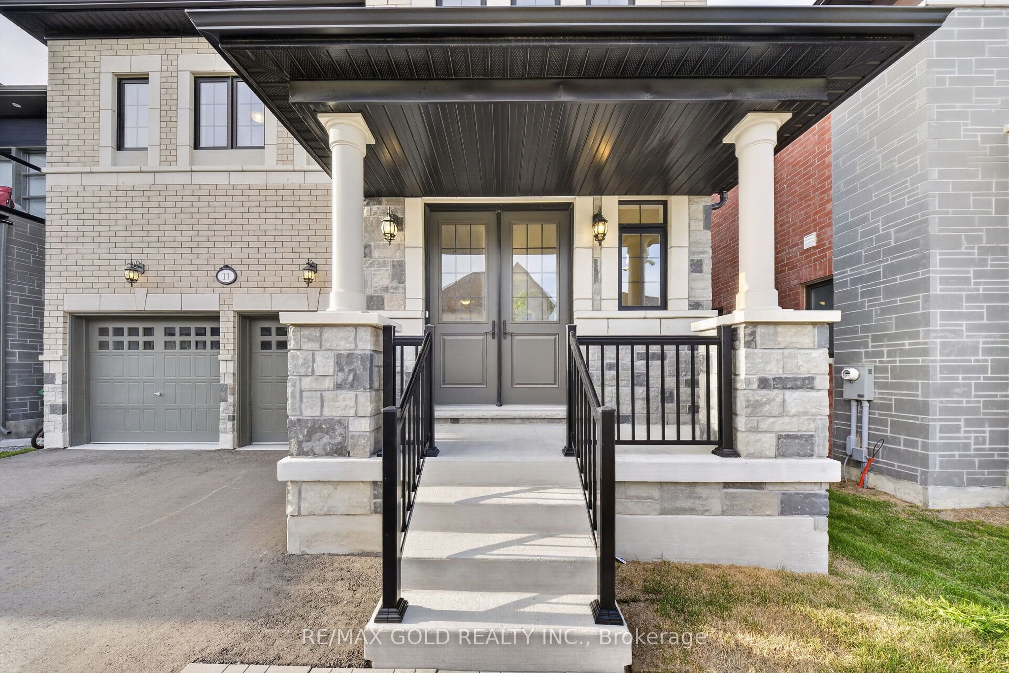11 Keyworth Crescent, Brampton, ON L6R 4E9 photo 4