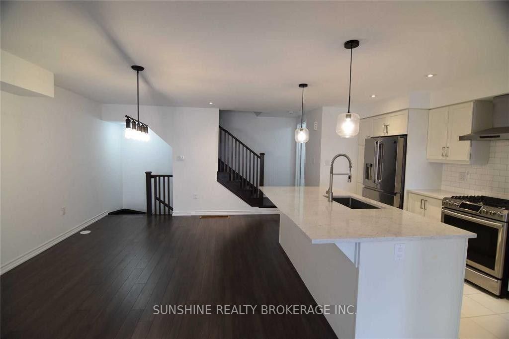 550 Buckeye Court, Milton, ON L9E 1M2 photo 3