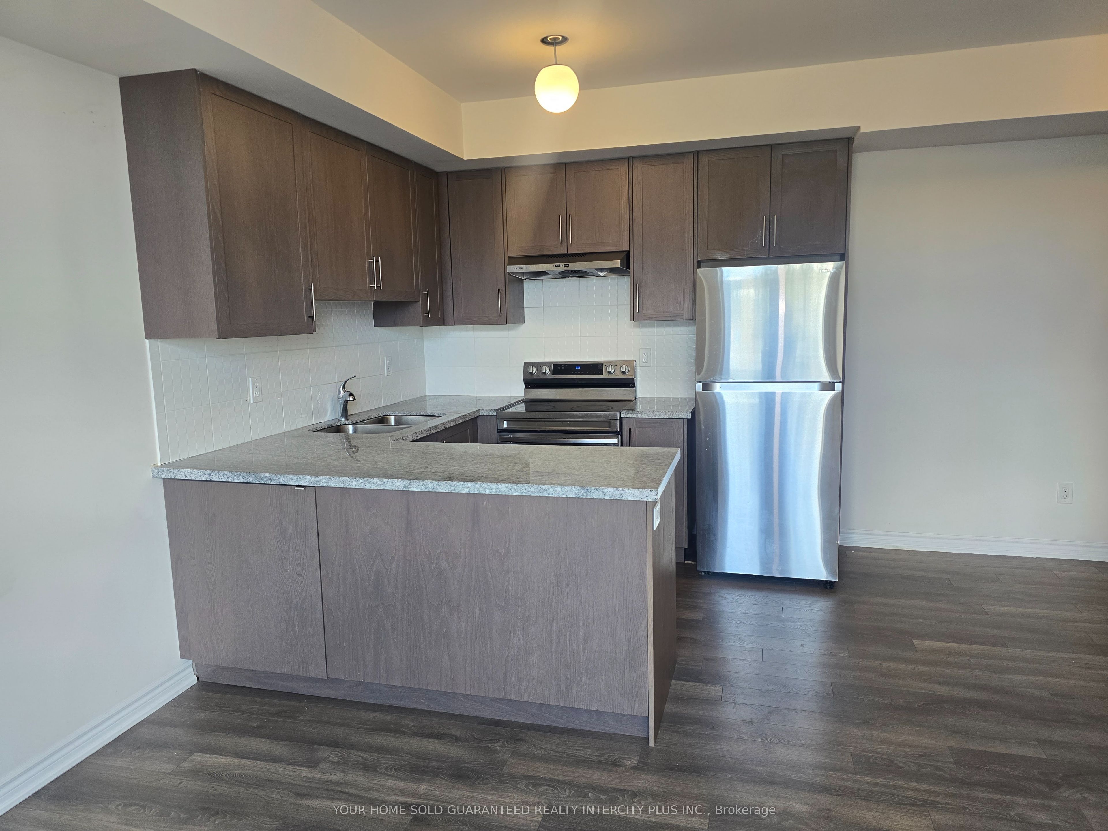 60 Halliford Place 702, Brampton, ON L6P 4R1 photo 3