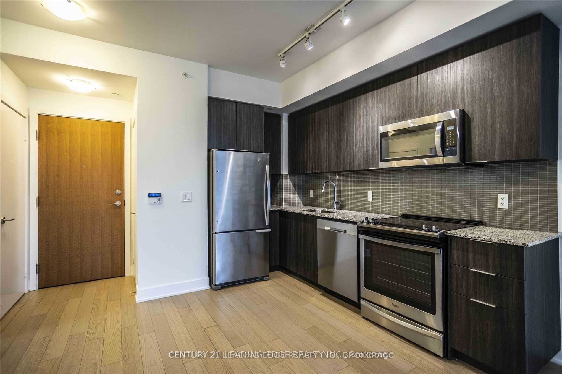 30 Shore Breeze Drive 2614, Toronto, ON M8V 0J1 photo 4