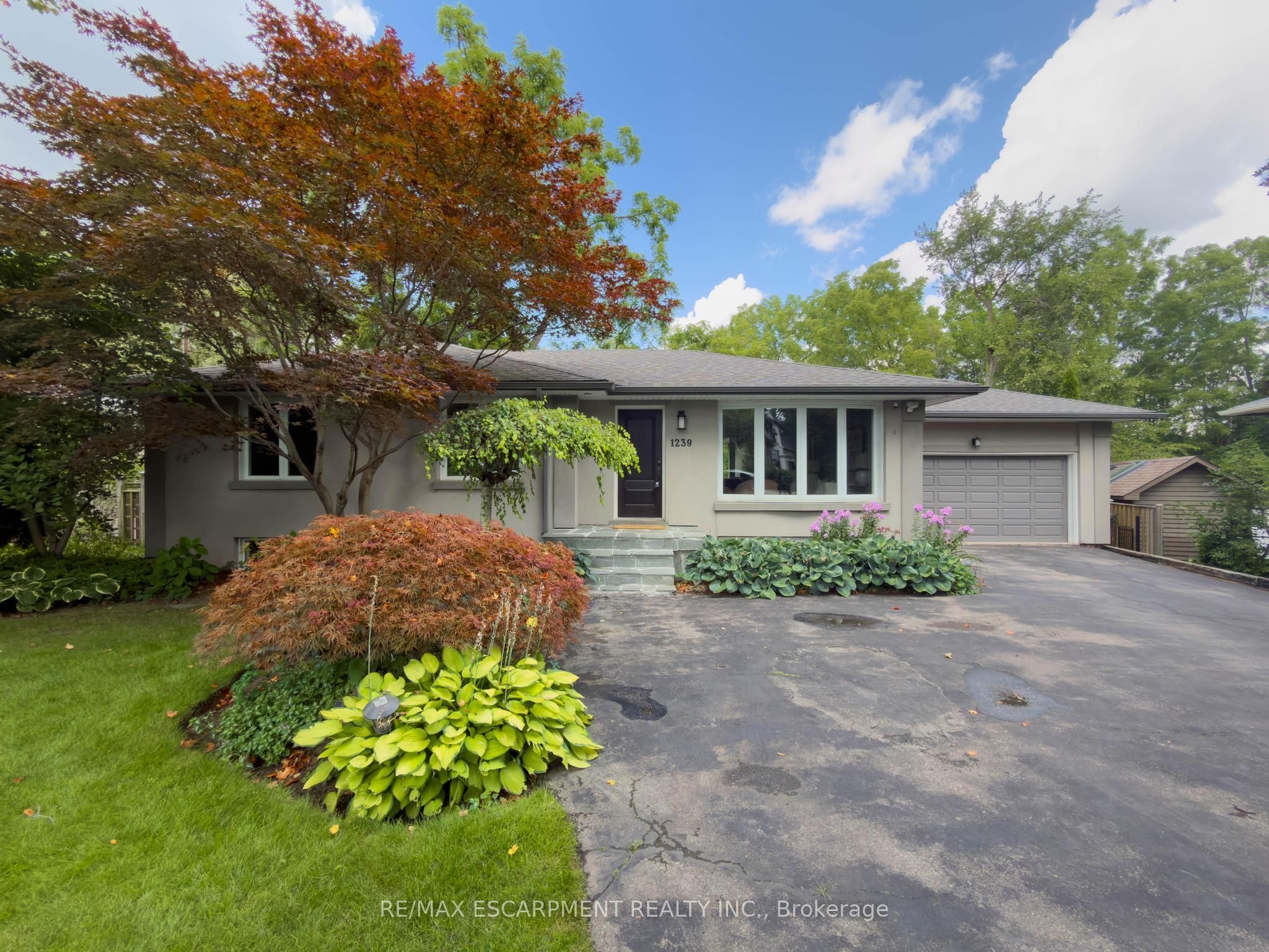 1239 Baldwin Drive, Oakville, ON L6J 2W4 photo 3