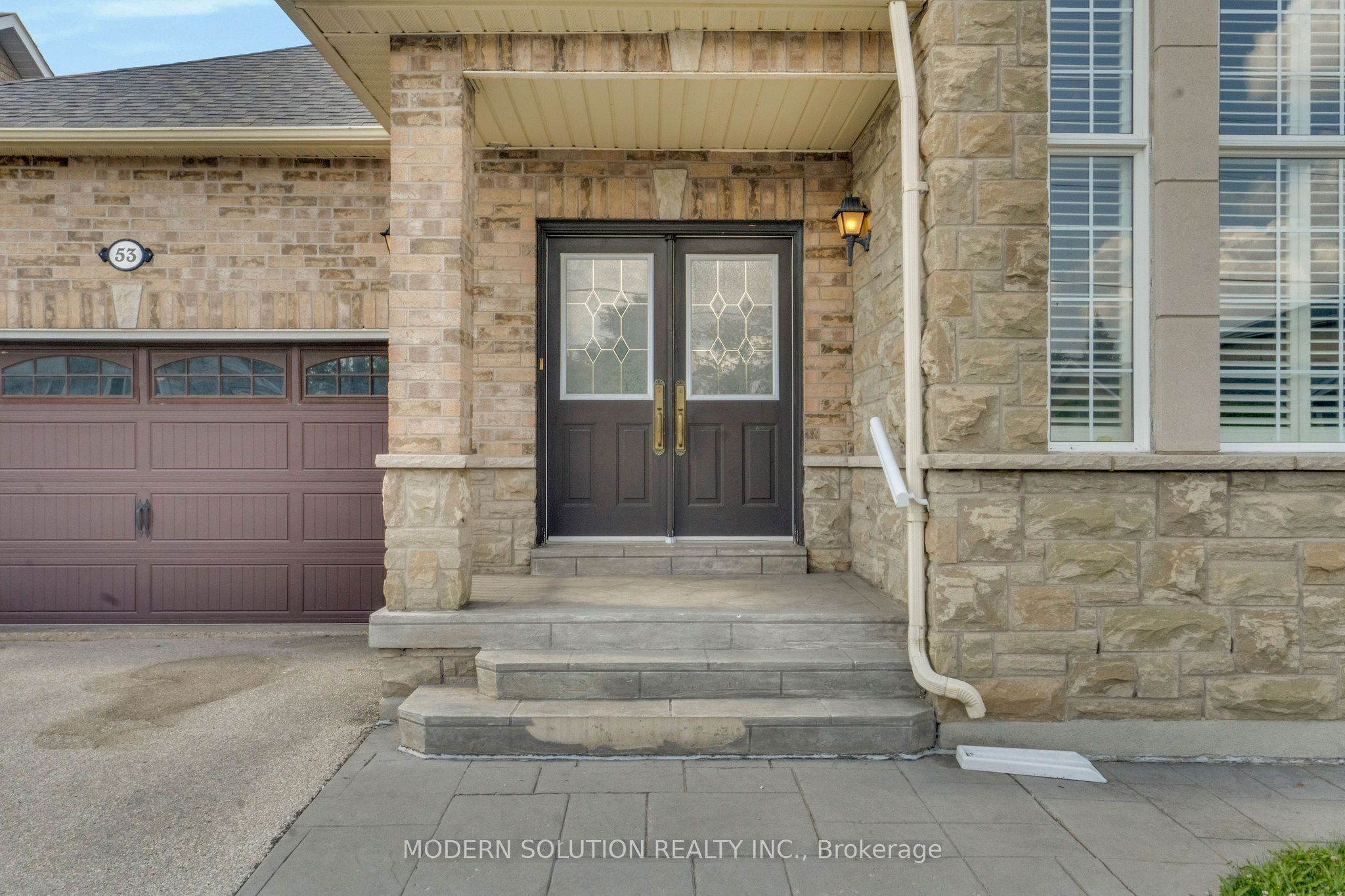 53 Ellwood Drive W, Caledon, ON L7E 4W8 photo 3