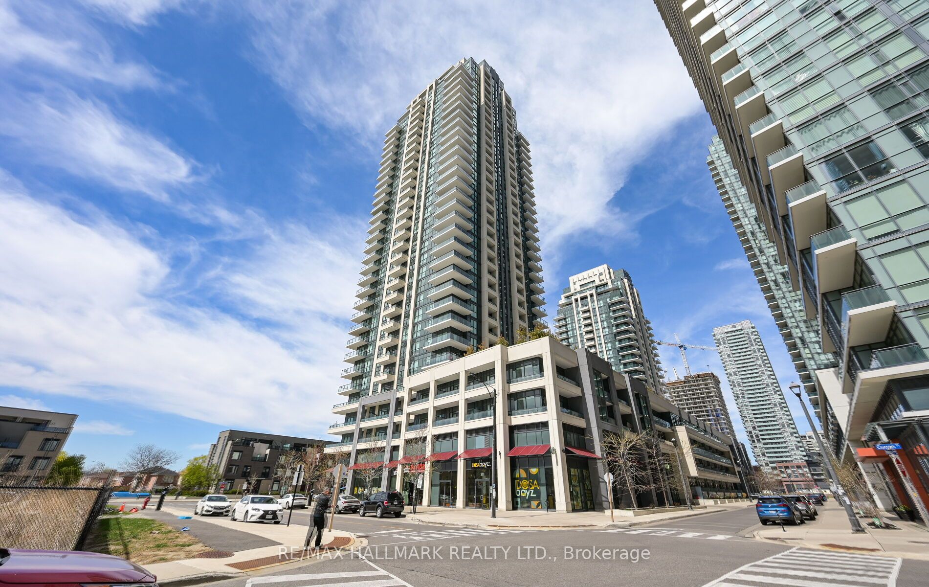 4055 Parkside Village Drive 425, Mississauga, ON L5B 0K8 photo 4