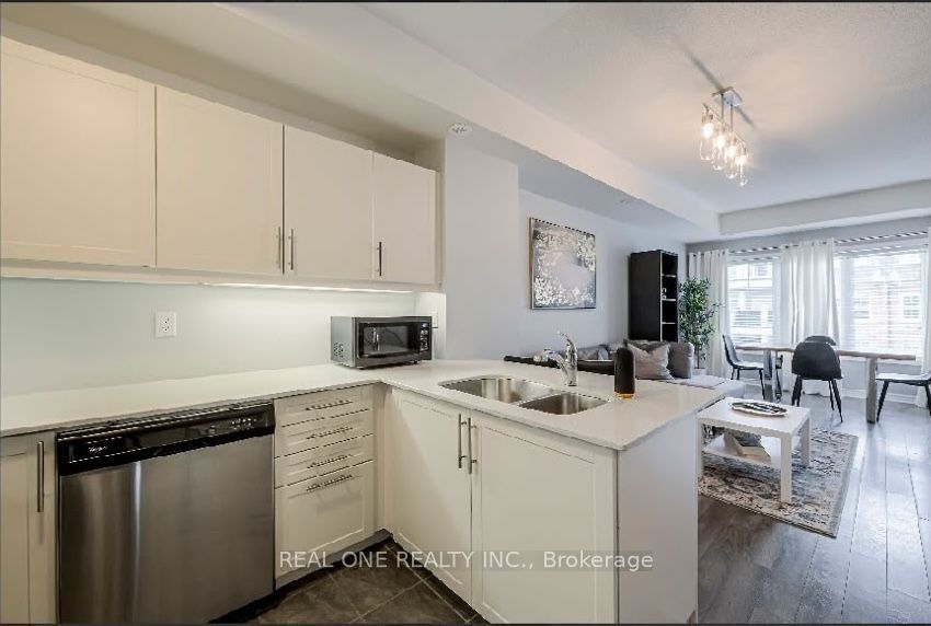 2420 Baronwood Drive 30-03, Oakville, ON L6M 0X6 photo 4