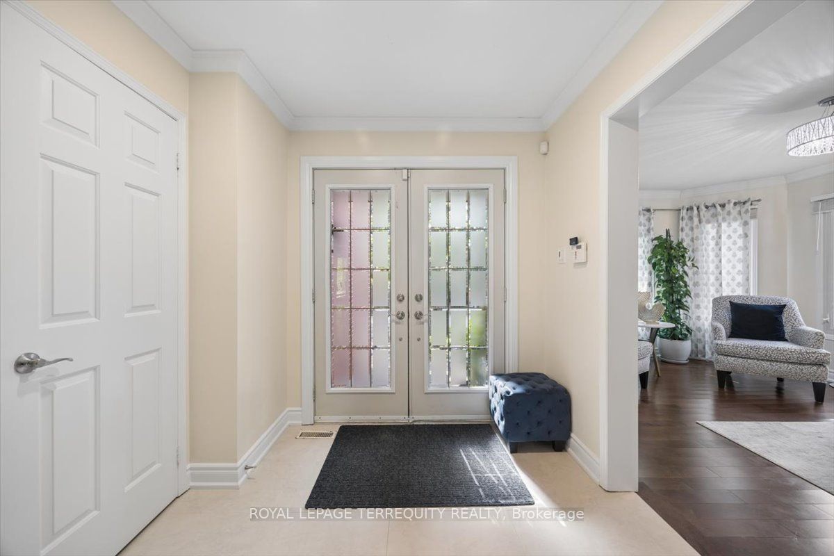 1207 Dogwood Crescent, Oakville, ON L6J 7J2 photo 5