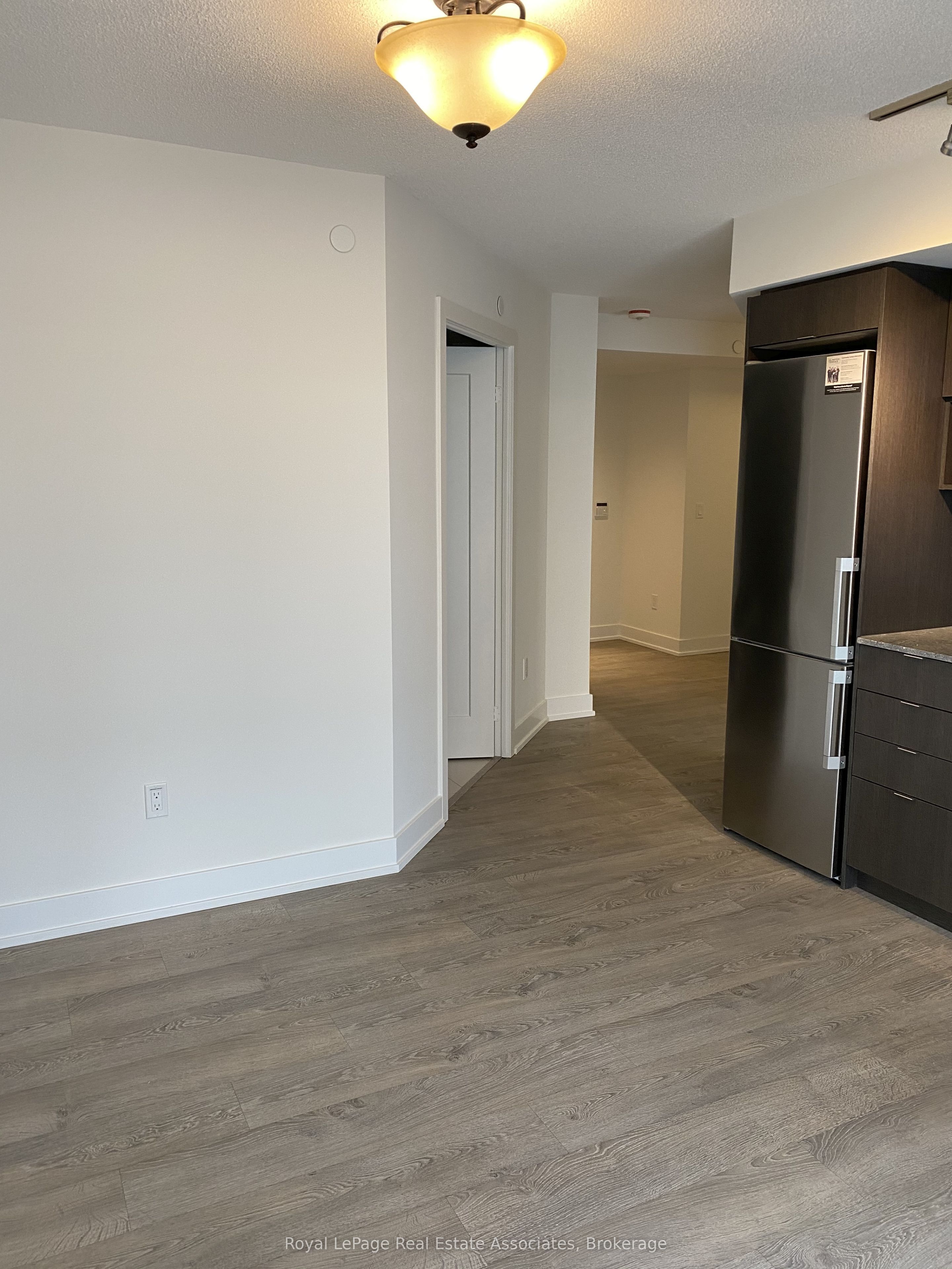 7 Mabelle Avenue 603, Toronto, ON M5T 0C9 photo 5