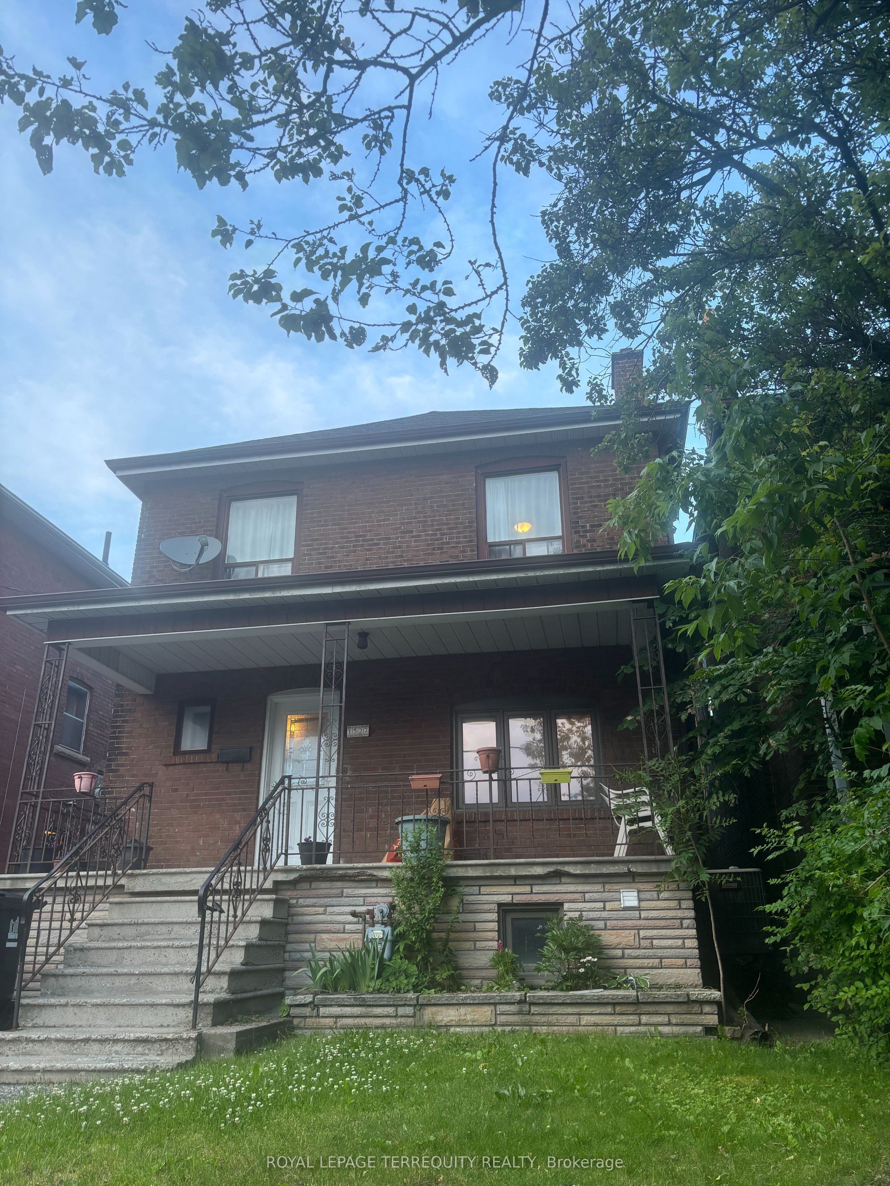 1527 Dufferin Street Lower, Toronto, ON M6H 3L5