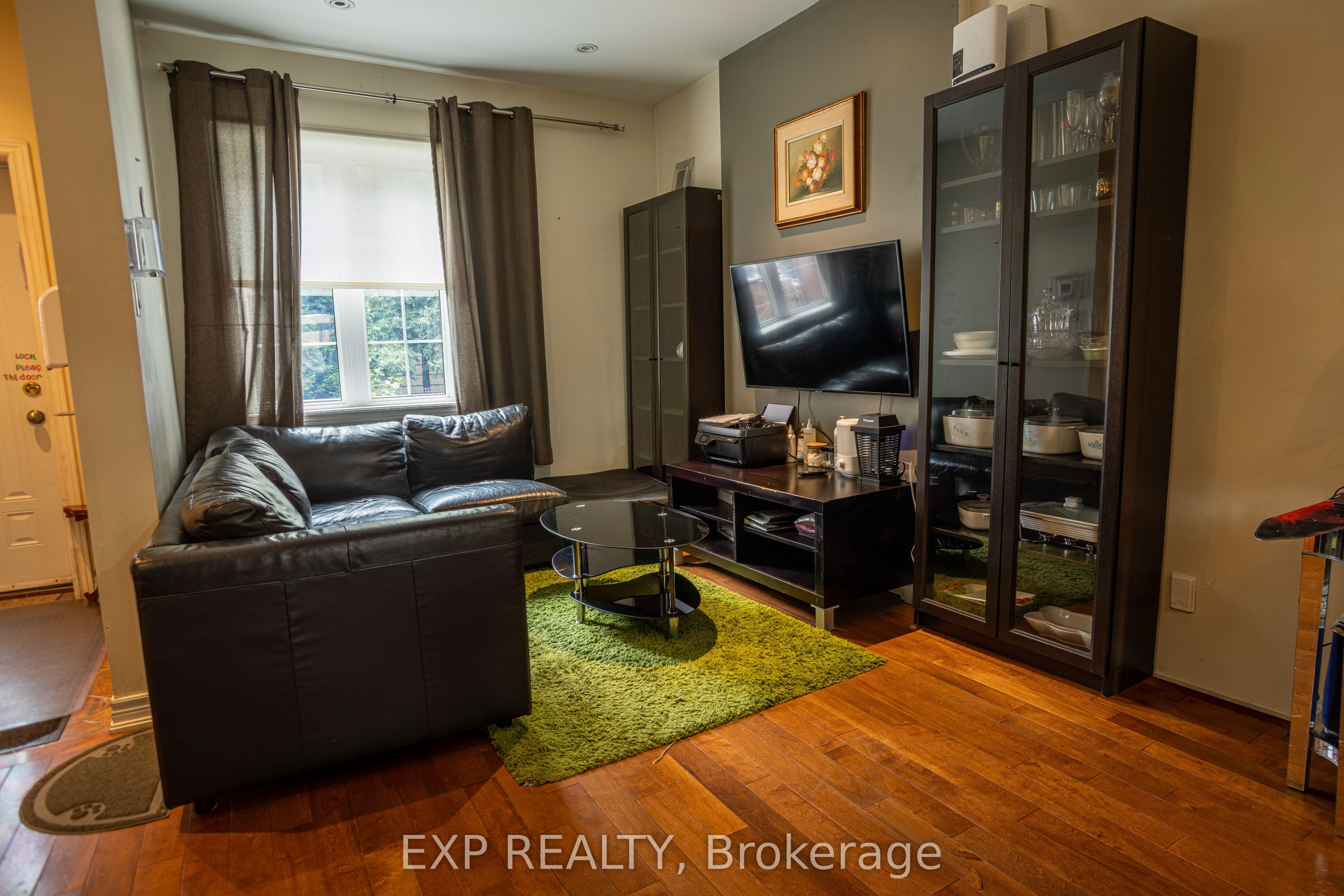 971 Lansdowne Avenue, Toronto, ON M6H 3Z5 photo 4