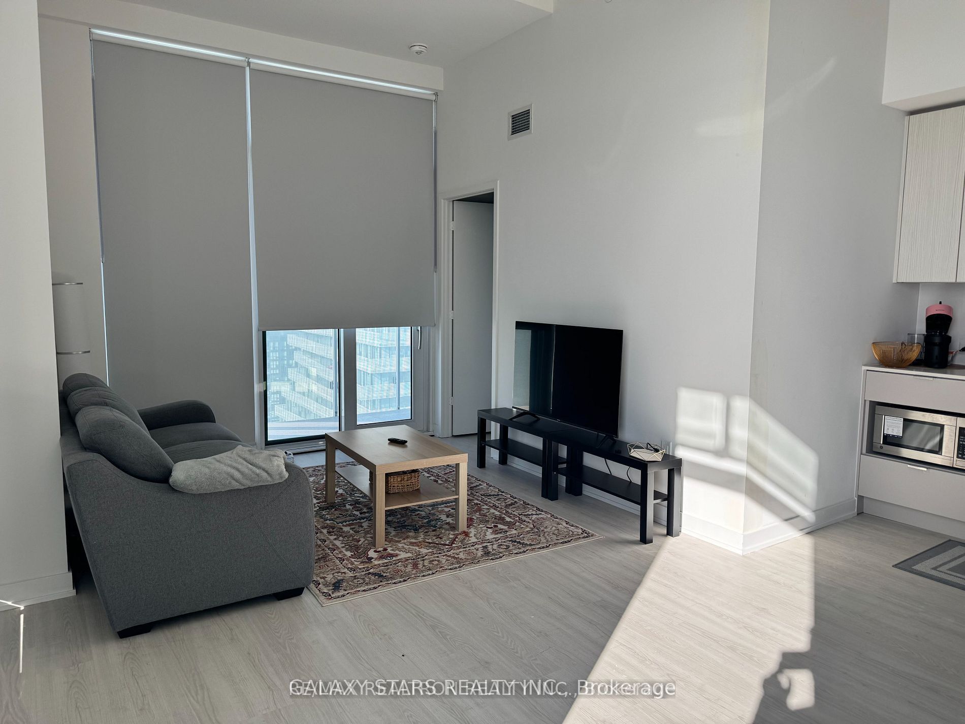 3883 Quartz Road 4910, Mississauga, ON L5B 0M4 photo 3