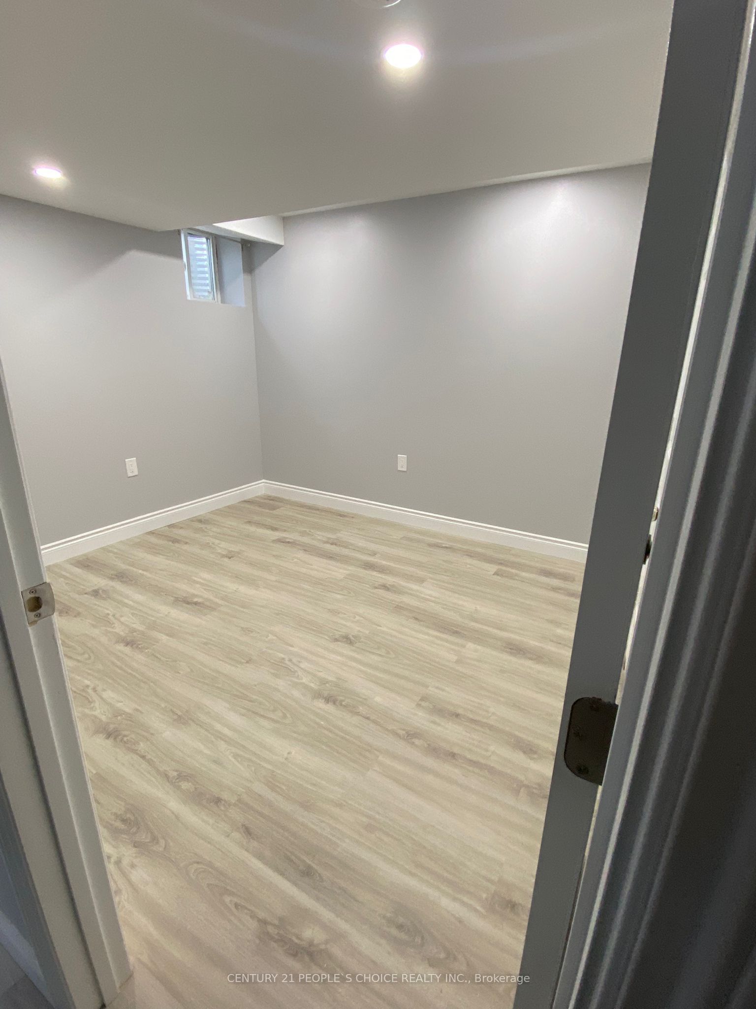 25 Traymore Street, Brampton, ON L7A 2G4 photo 4