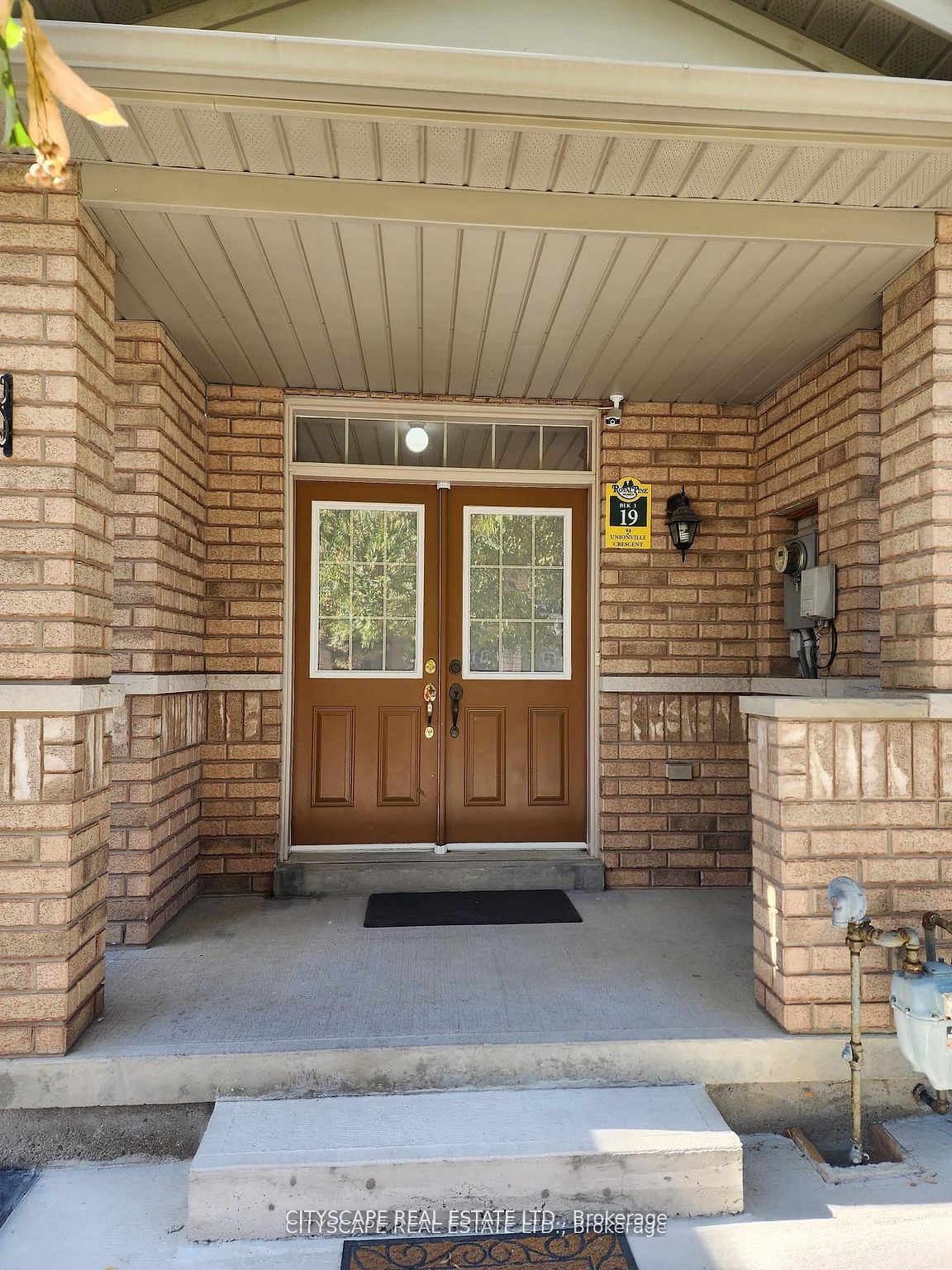 94 Unionville Crescent, Brampton, ON L6P 2Z4 photo 3