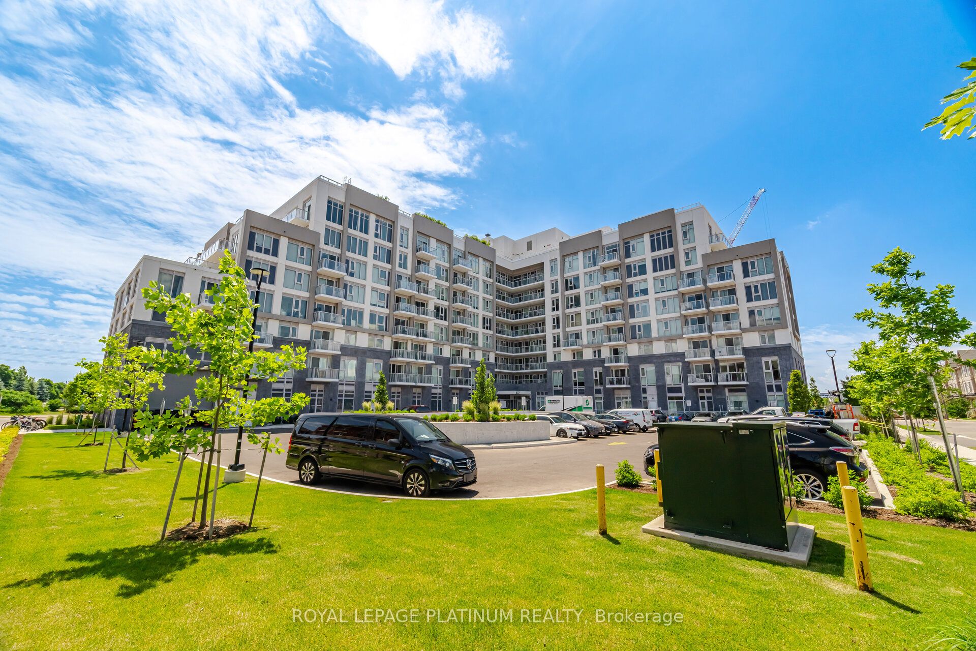 412 Silver Maple Road 311, Oakville, ON L6H 7E3