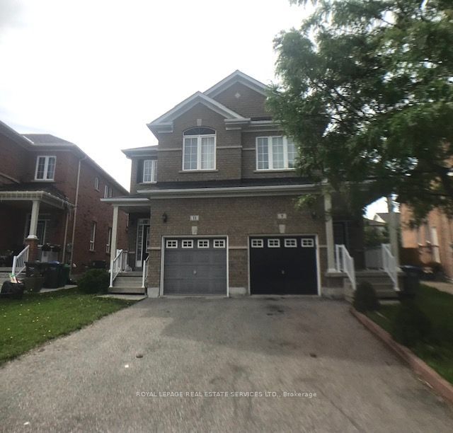 11 Calm Waters Crescent, Brampton, ON L6V 4R9